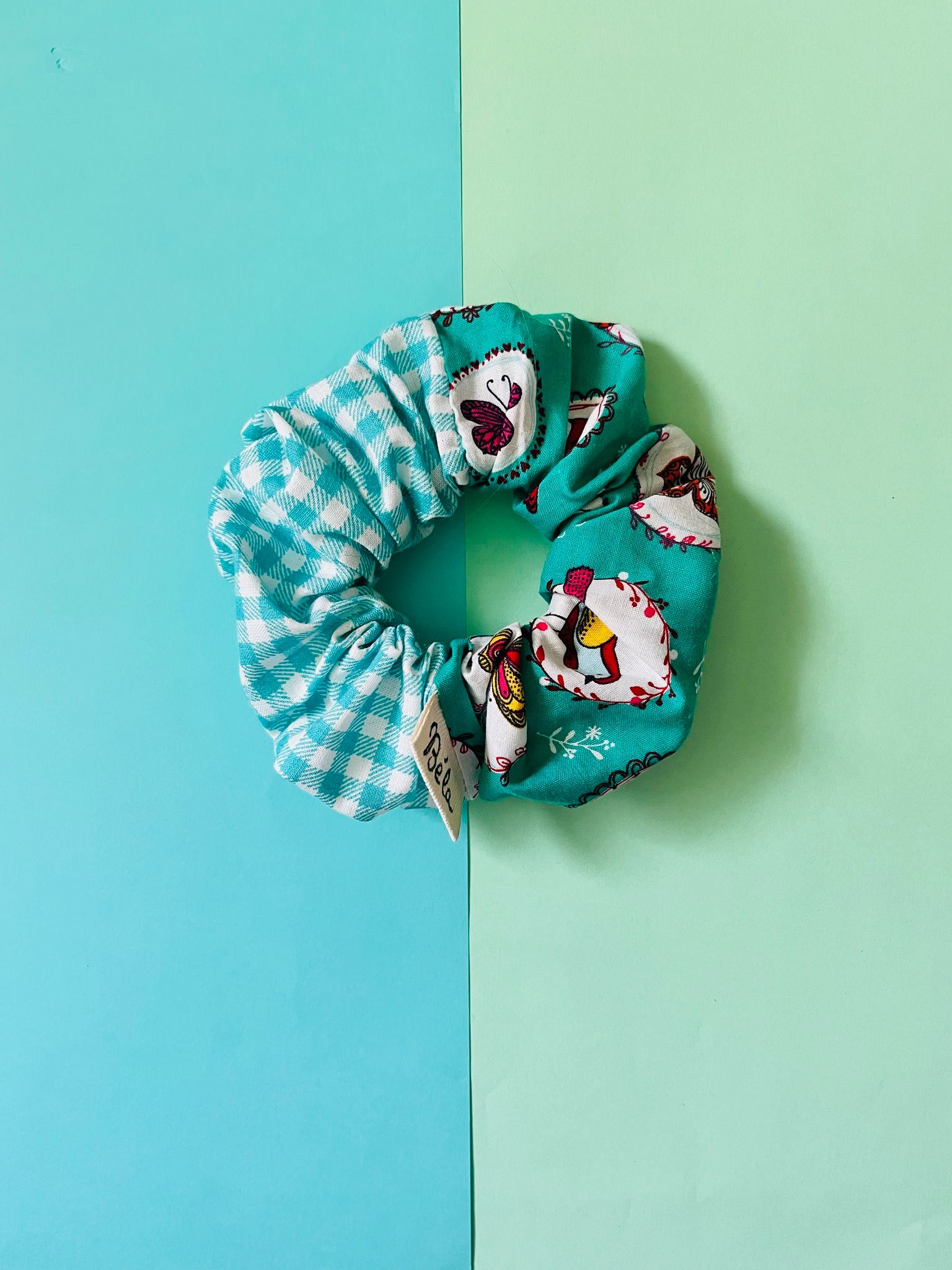 chouchou, accessoire cheveux, upcycling, tissu, couture, création française, made in france, ethique, fait main, modèle unique, boutique de créateurs, boutique nantaise, kapsule éphémère