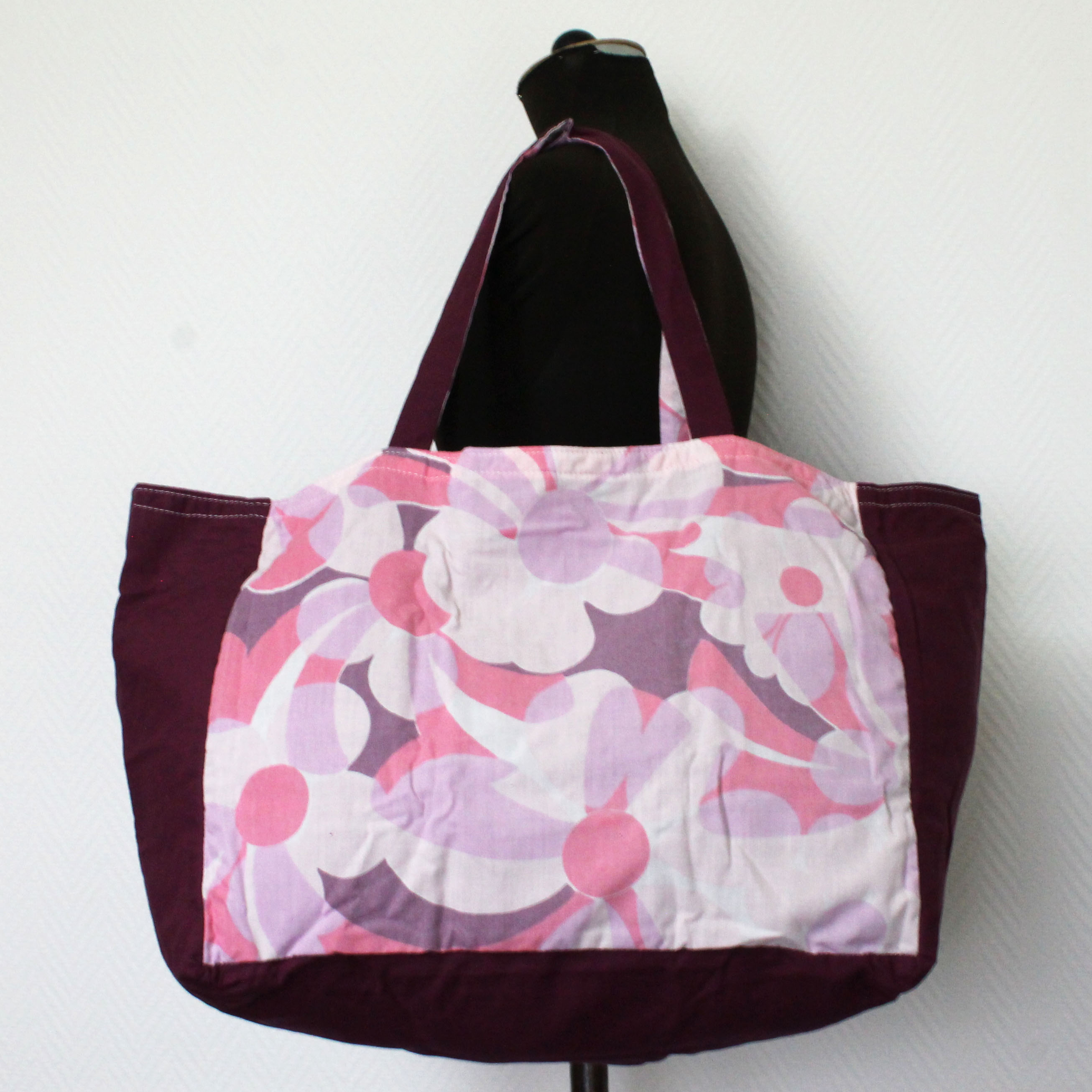 cuir, maroquinerie, porte cartes, porte monnaie, portefeuille, sac, totebag, fait main, upcycling, idée cadeau, créatrice française, made in france, local, ethique, boutique de créateurs, boutique nantaise, kapsule éphémère