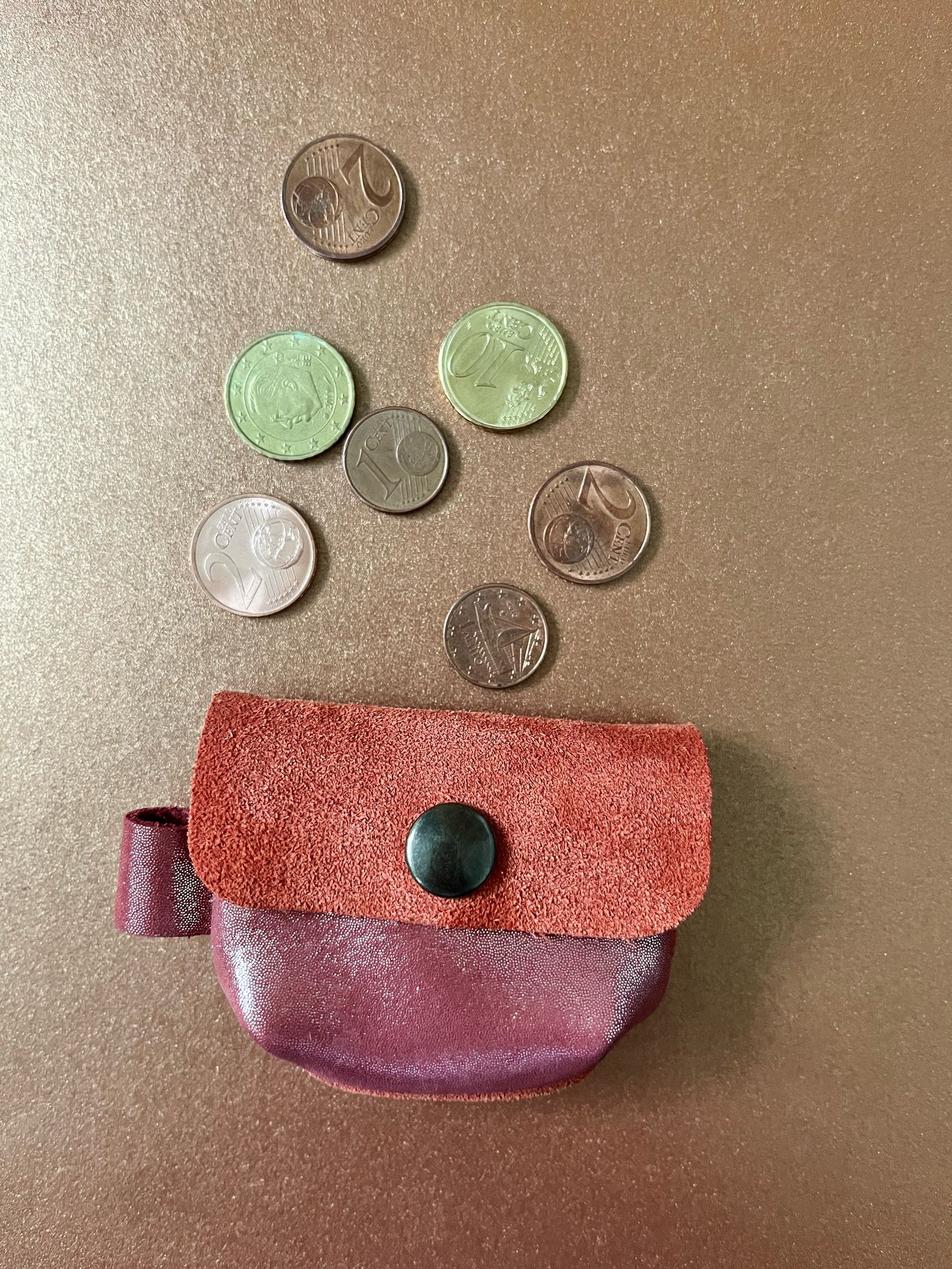 cuir, maroquinerie, porte cartes, porte monnaie, portefeuille, sac, totebag, fait main, upcycling, idée cadeau, créatrice française, made in france, local, ethique, boutique de créateurs, boutique nantaise, kapsule éphémère