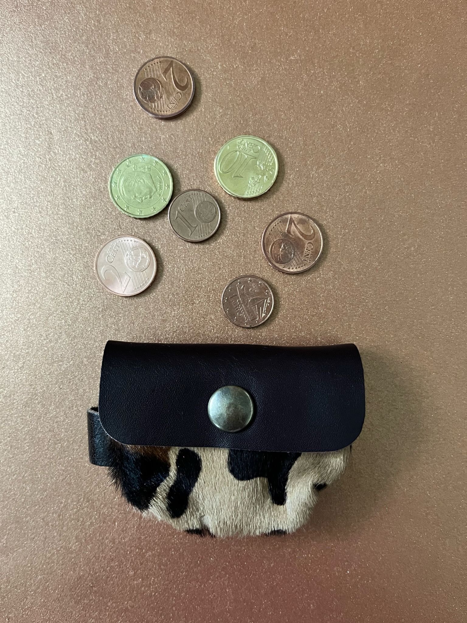 cuir, maroquinerie, porte cartes, porte monnaie, portefeuille, sac, totebag, fait main, upcycling, idée cadeau, créatrice française, made in france, local, ethique, boutique de créateurs, boutique nantaise, kapsule éphémère