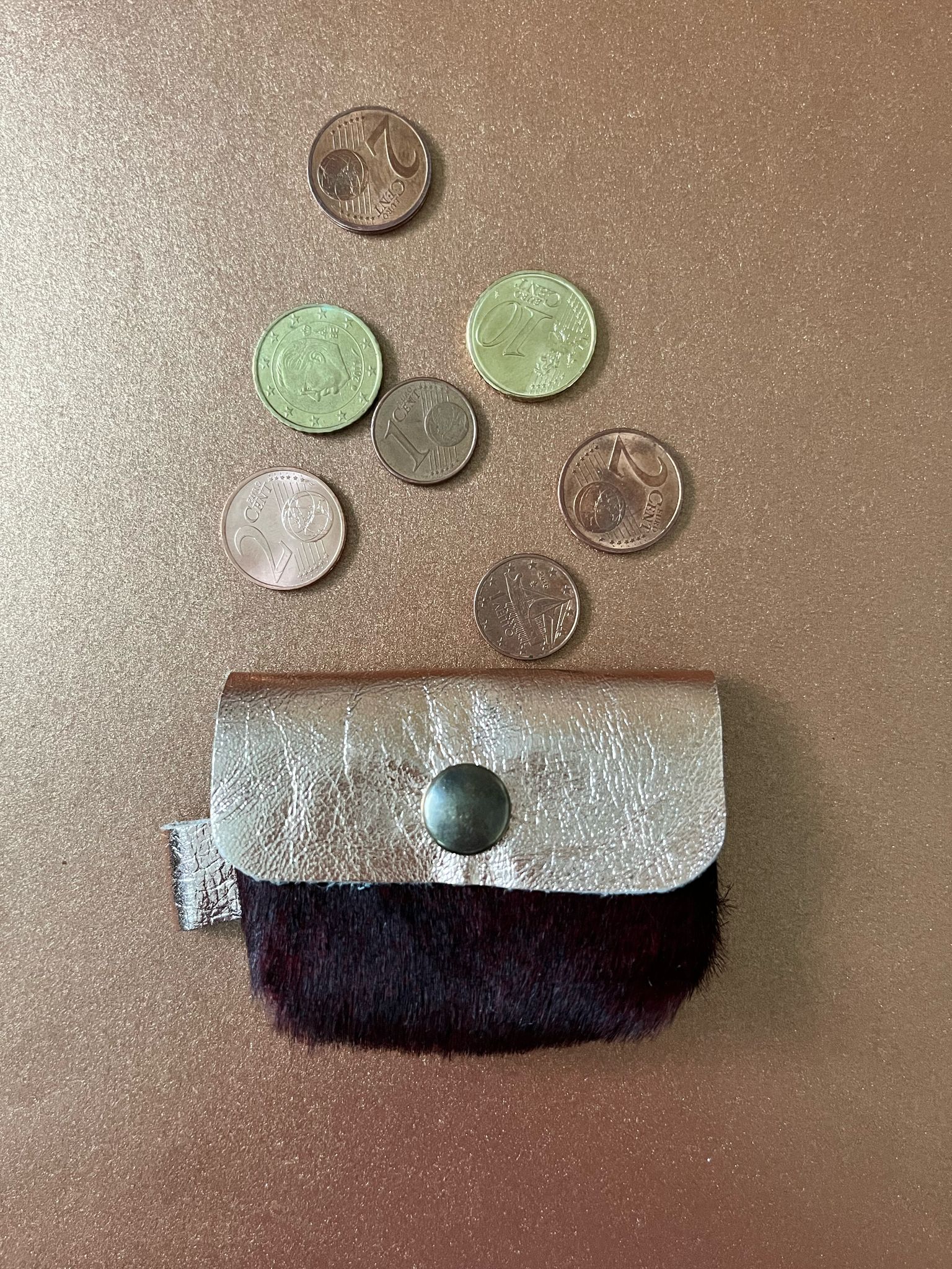 cuir, maroquinerie, porte cartes, porte monnaie, portefeuille, sac, totebag, fait main, upcycling, idée cadeau, créatrice française, made in france, local, ethique, boutique de créateurs, boutique nantaise, kapsule éphémère