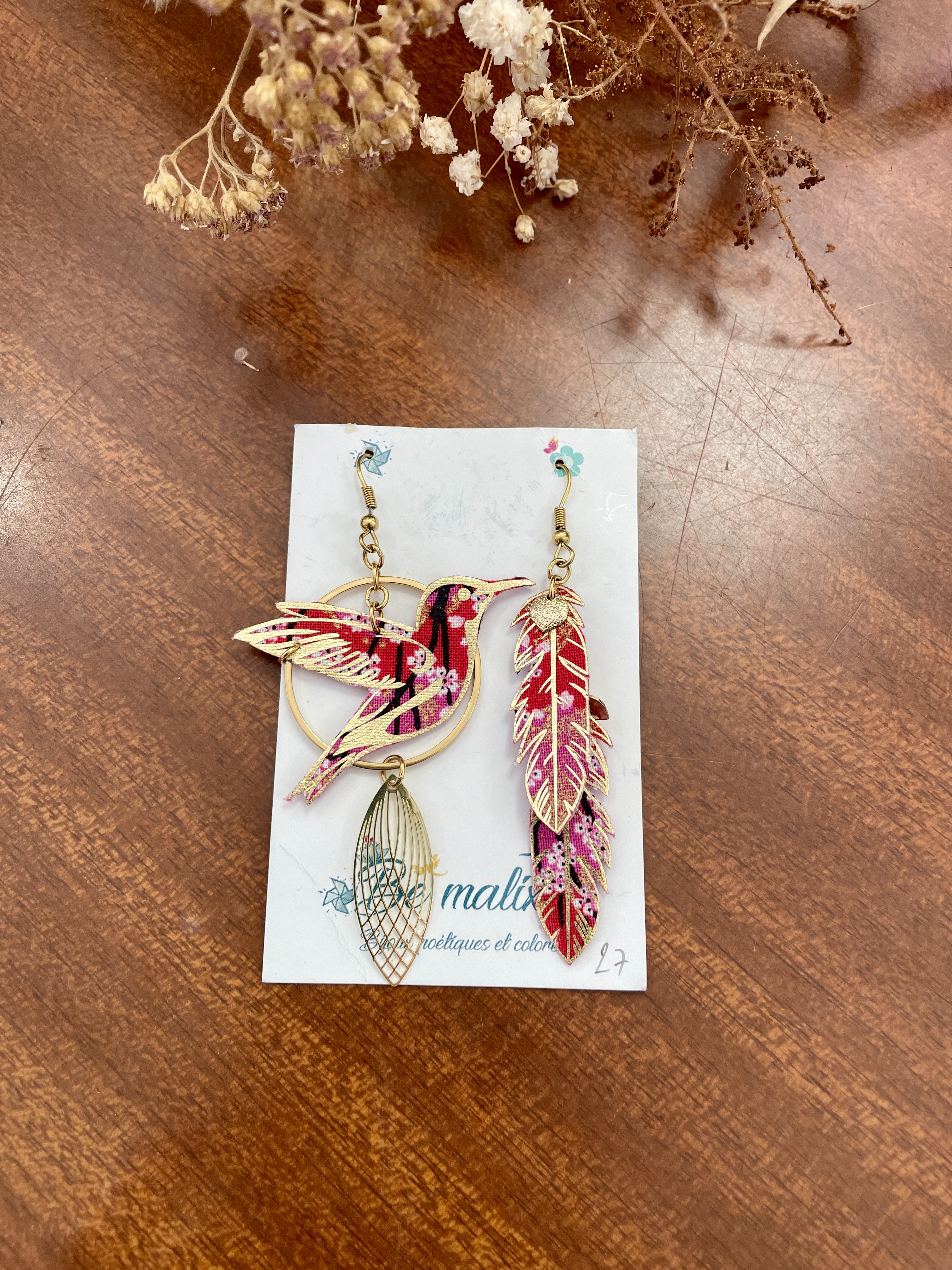 boucles d'oreilles, bijoux, créatrice française, made in france, fabrication locale, idée de cadeau, fait main, modèle unique, cadeau de noël, boutique de créateurs, boutique nantaise, kapsule éphémère
