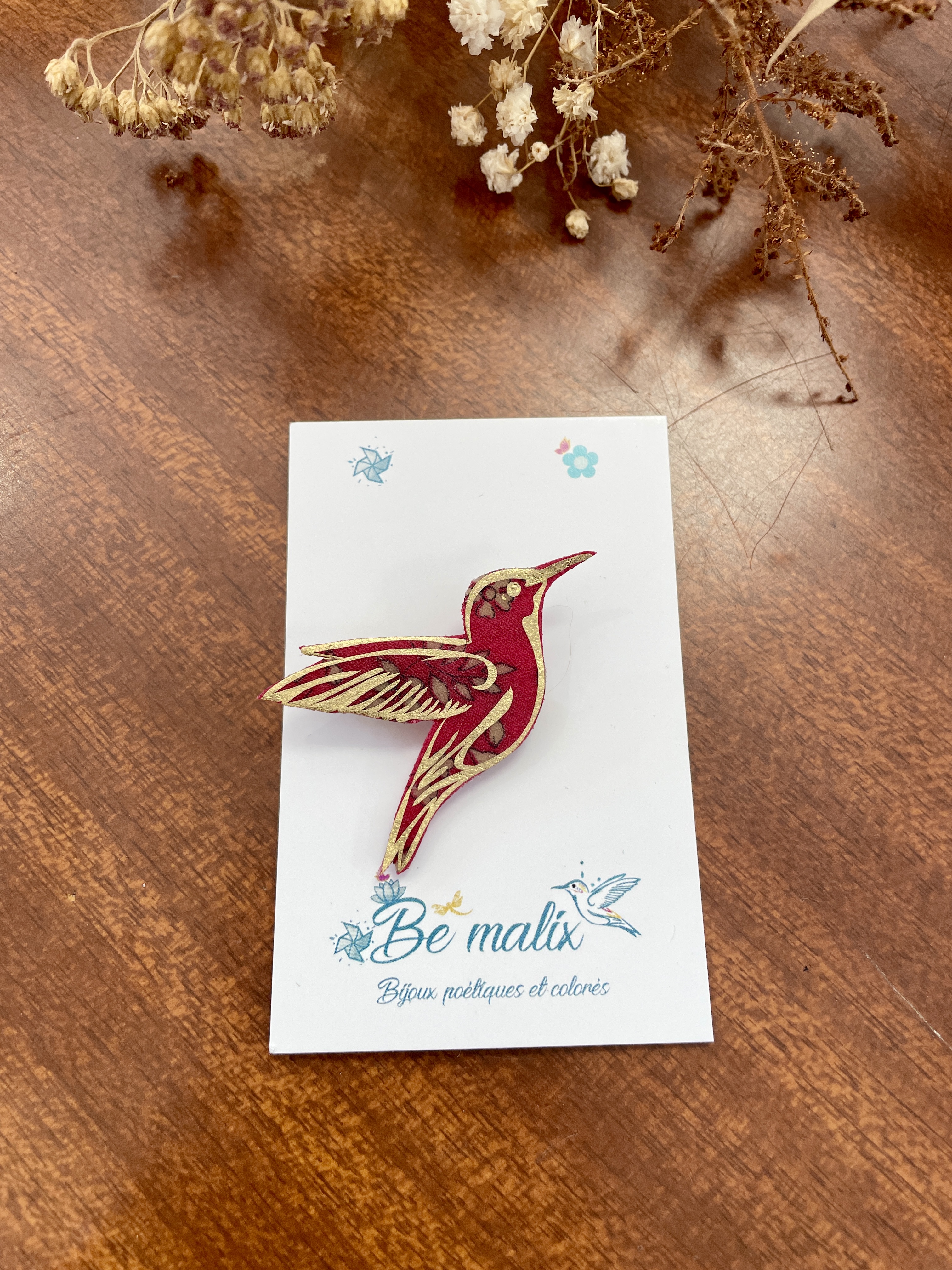 boucles d'oreilles, bijoux, créatrice française, made in france, fabrication locale, idée de cadeau, fait main, modèle unique, cadeau de noël, boutique de créateurs, boutique nantaise, kapsule éphémère