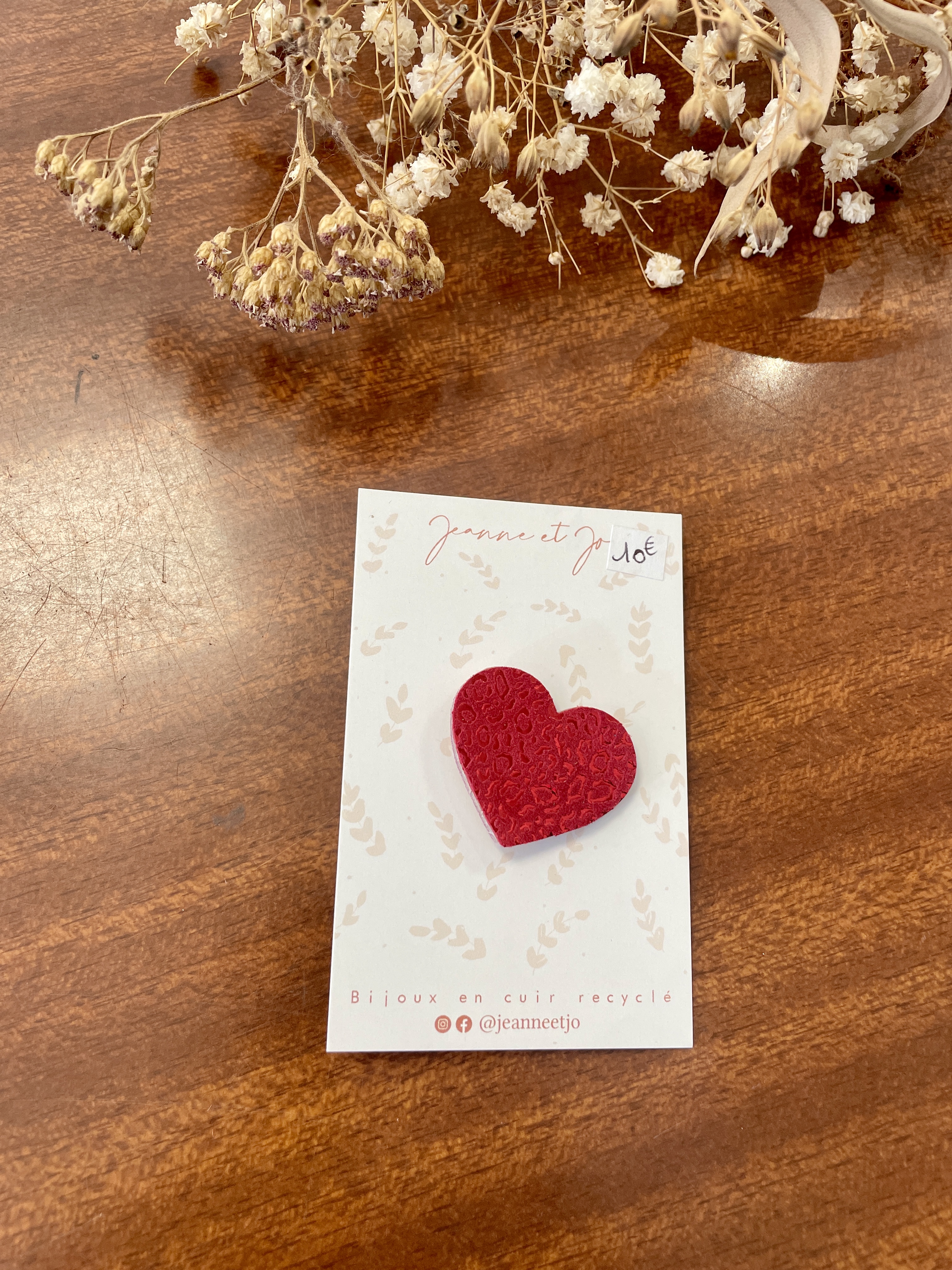 pin's, broche, bijoux, cuir, fait main, créatrice française, made in france, idée cadeau, boutique nantaise, boutique de créateurs, fête des mères, kapsule éphémère