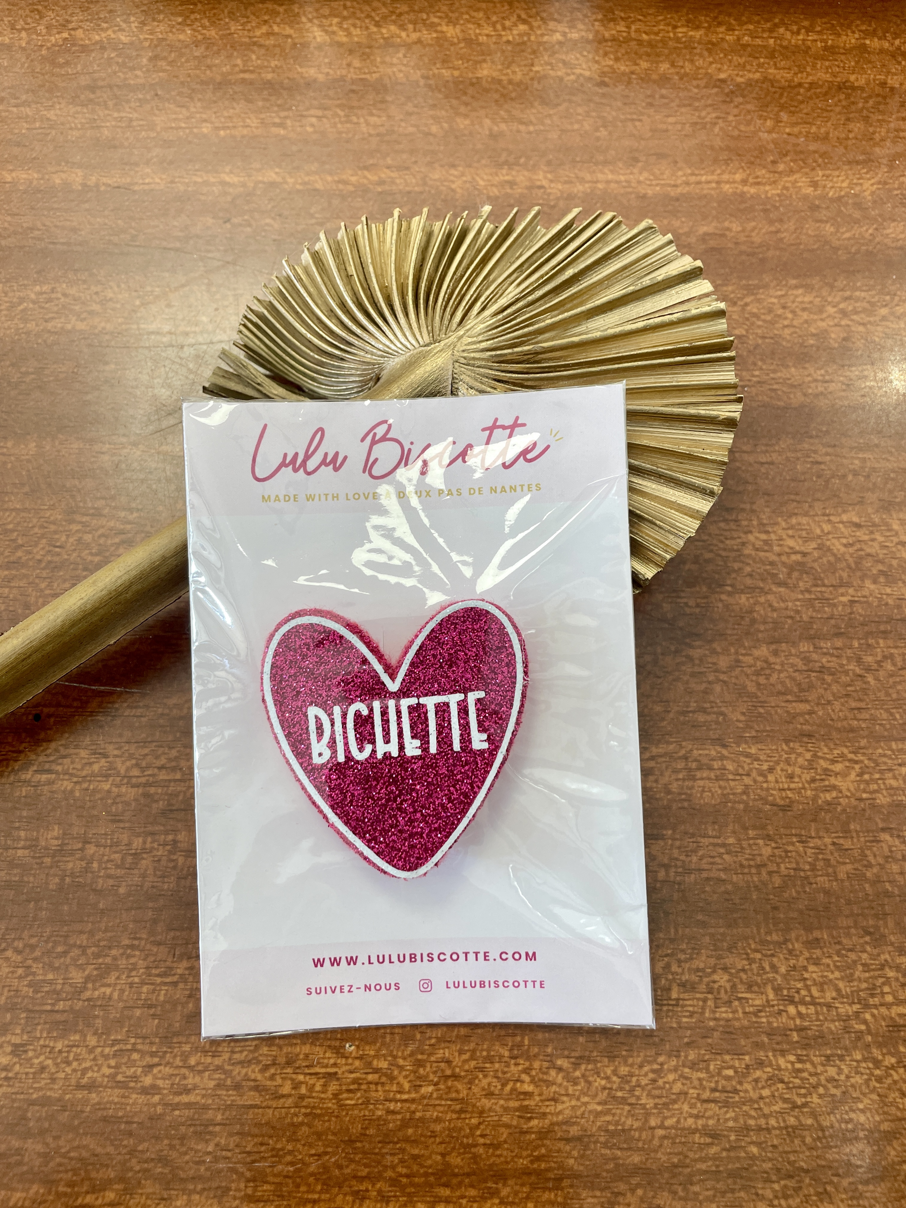 pin's, broche, accessoire, bijoux, fait main, création française, made in france, ethique, local, idée cadeau, boutique de créateurs, boutique nantaise, kapsule éphémère