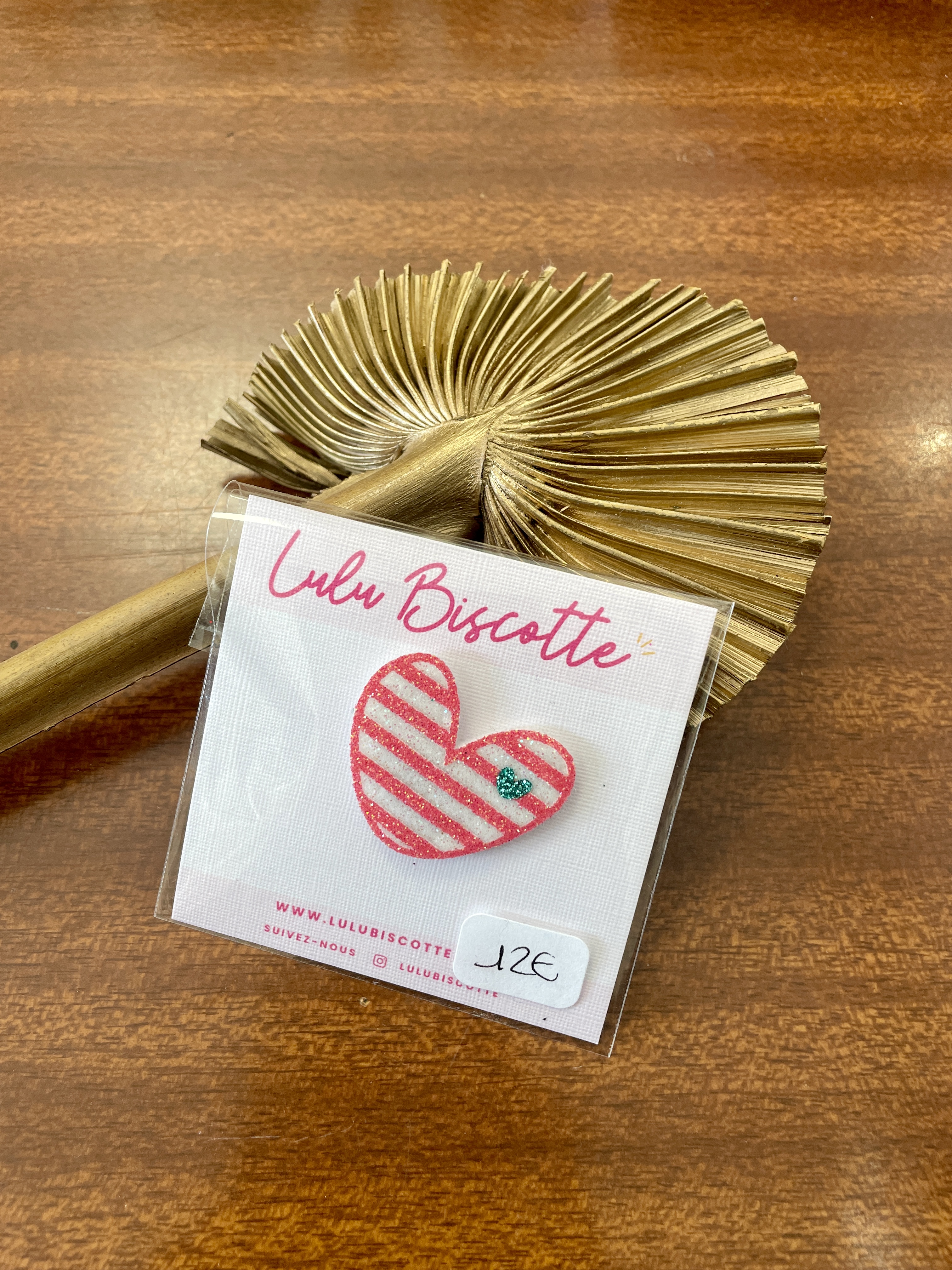 pin's, broche, accessoire, bijoux, fait main, création française, made in france, ethique, local, idée cadeau, boutique de créateurs, boutique nantaise, kapsule éphémère