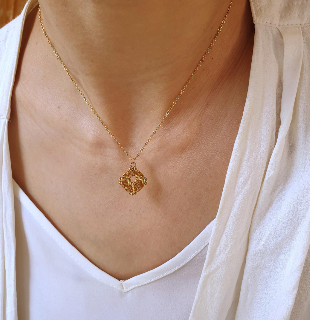 bijoux, boucles d'oreilles, bracelet, collier, goldfilled, plaqué or, pierre naturelle, créatrice, made in france, fabrication locale, idée cadeau, cadeau de noël