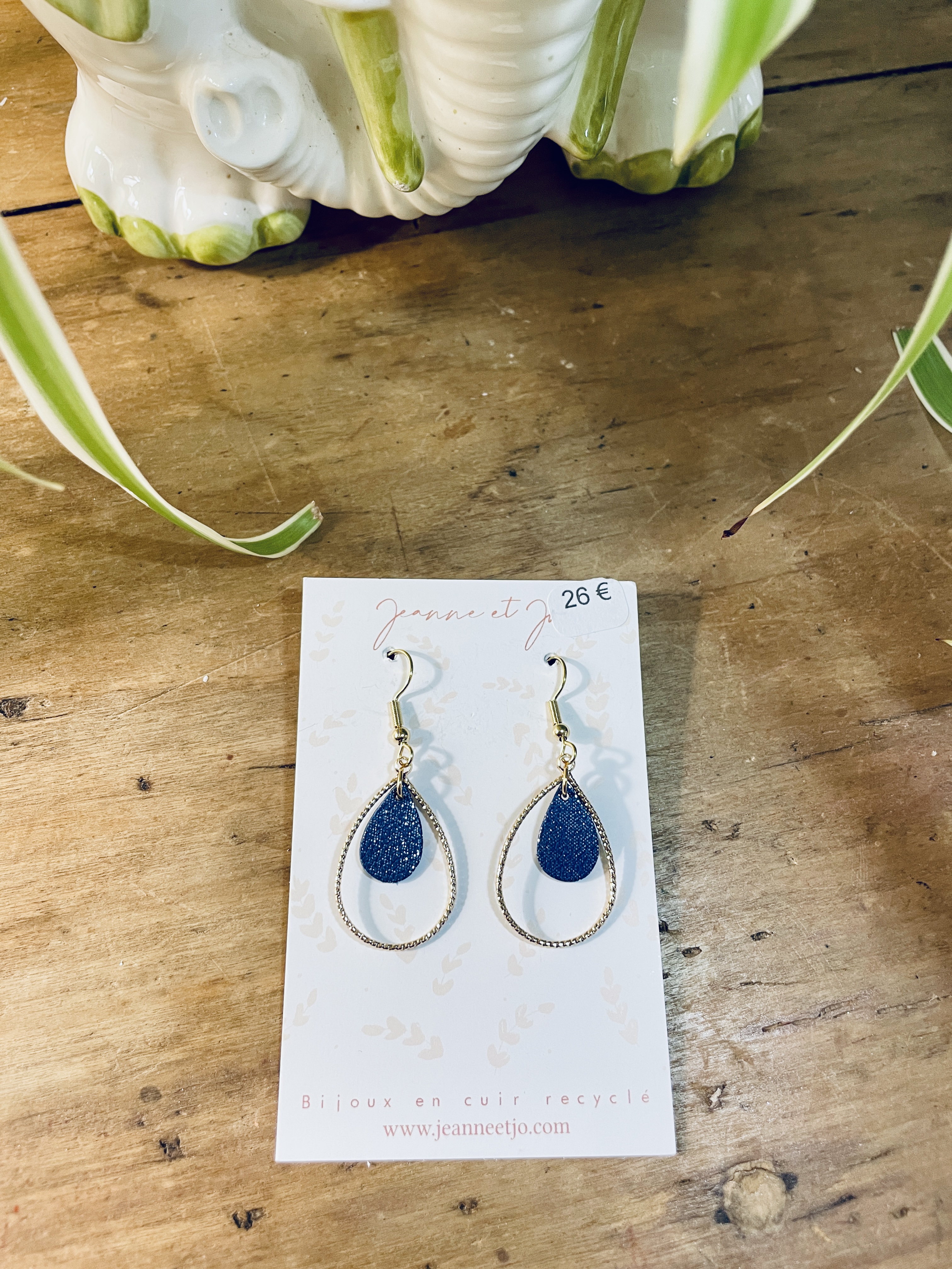 pin's, broche, bijoux, cuir, fait main, créatrice française, made in france, idée cadeau, boutique nantaise, boutique de créateurs, fête des mères, kapsule éphémère