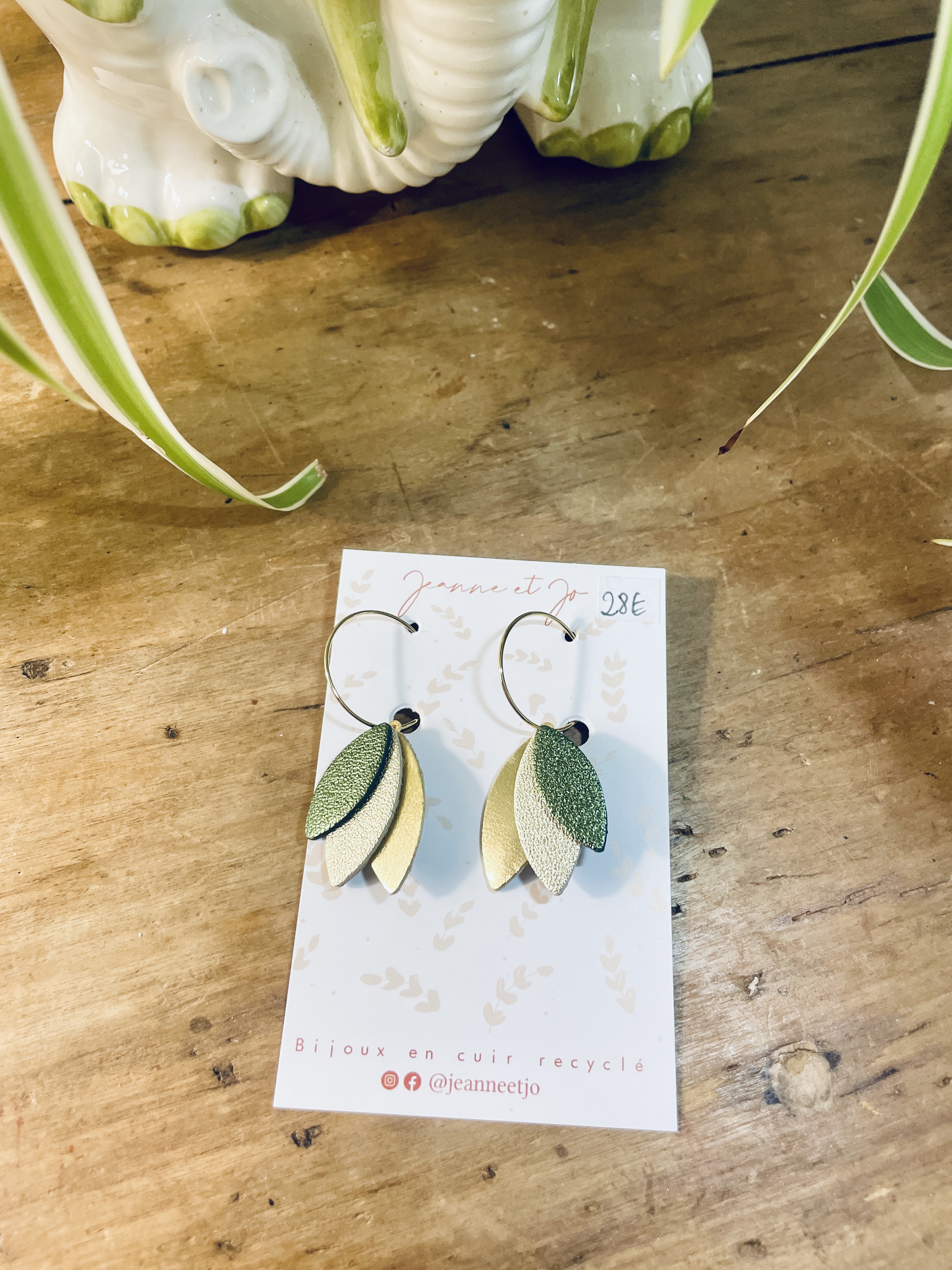 pin's, broche, bijoux, cuir, fait main, créatrice française, made in france, idée cadeau, boutique nantaise, boutique de créateurs, fête des mères, kapsule éphémère