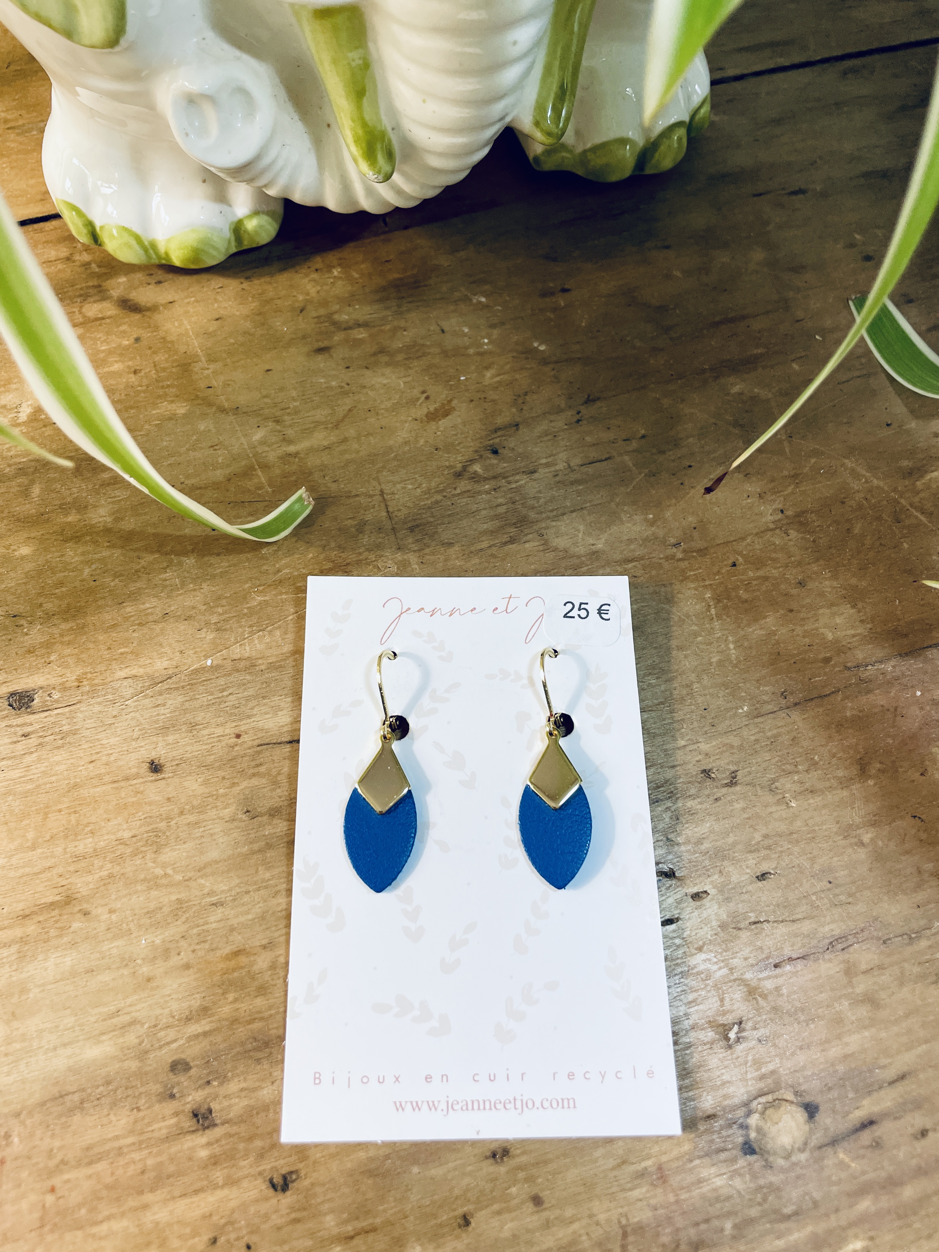 pin's, broche, bijoux, cuir, fait main, créatrice française, made in france, idée cadeau, boutique nantaise, boutique de créateurs, fête des mères, kapsule éphémère