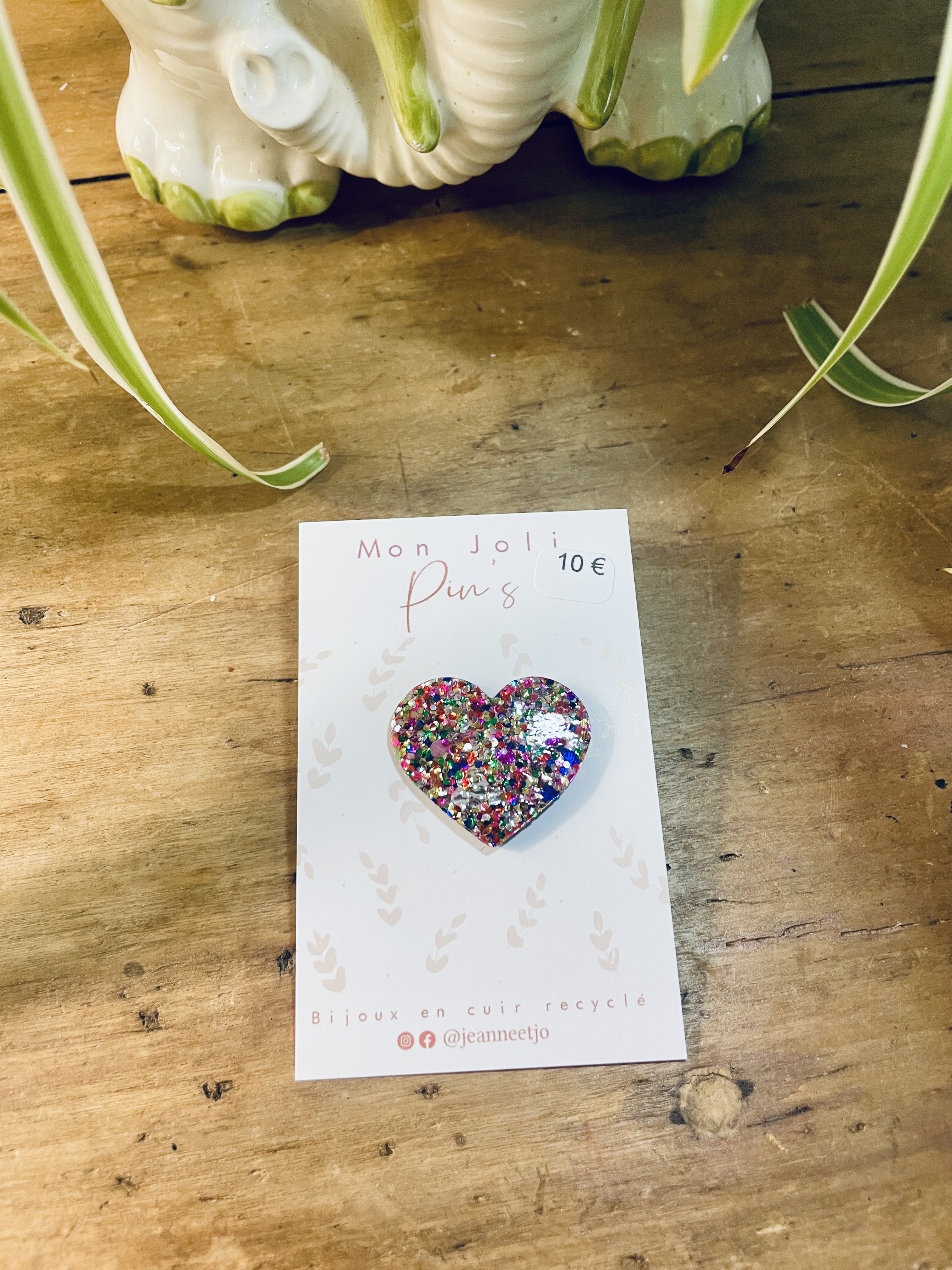 pin's, broche, bijoux, cuir, fait main, créatrice française, made in france, idée cadeau, boutique nantaise, boutique de créateurs, fête des mères, kapsule éphémère