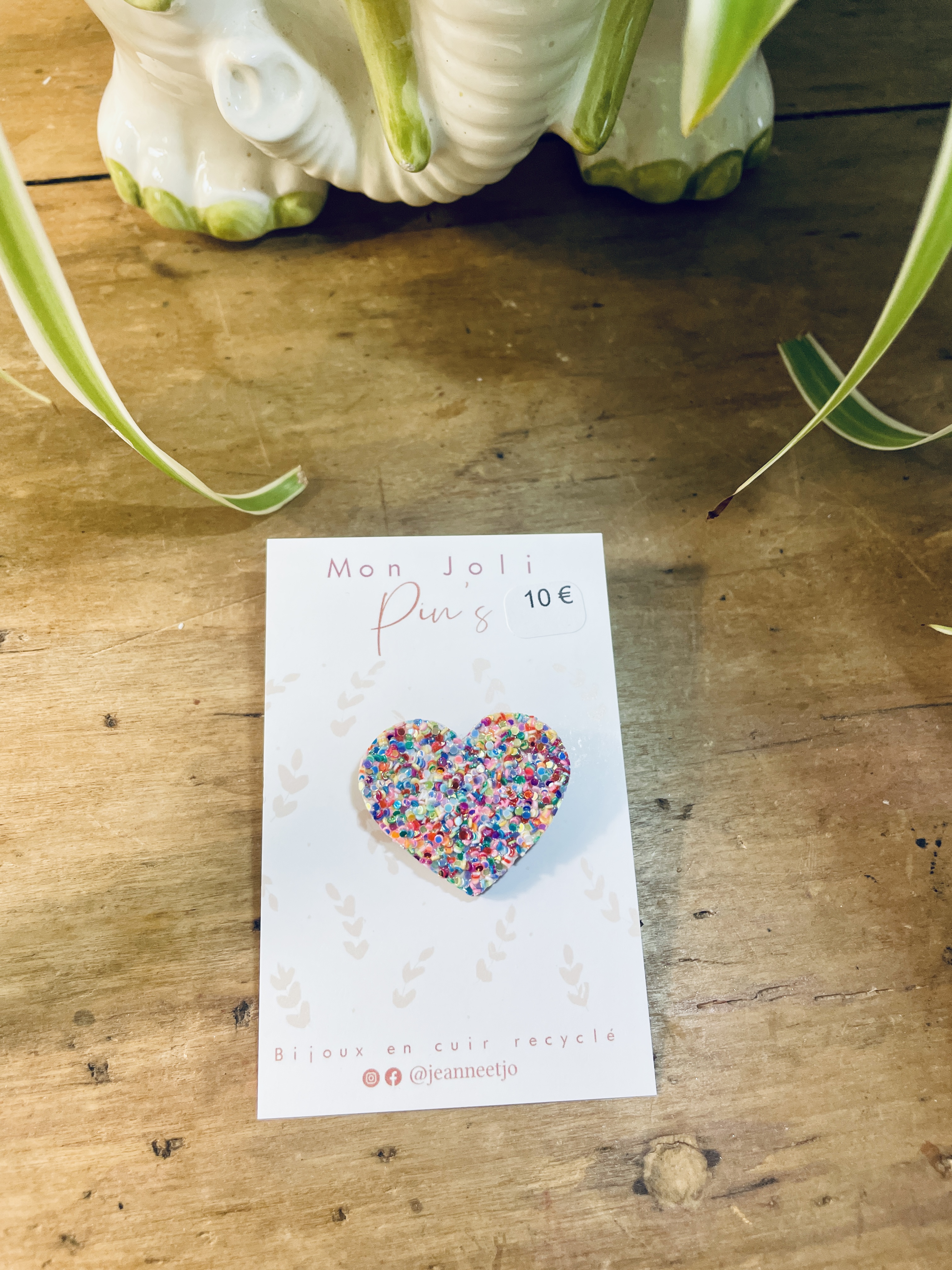 pin's, broche, bijoux, cuir, fait main, créatrice française, made in france, idée cadeau, boutique nantaise, boutique de créateurs, fête des mères, kapsule éphémère