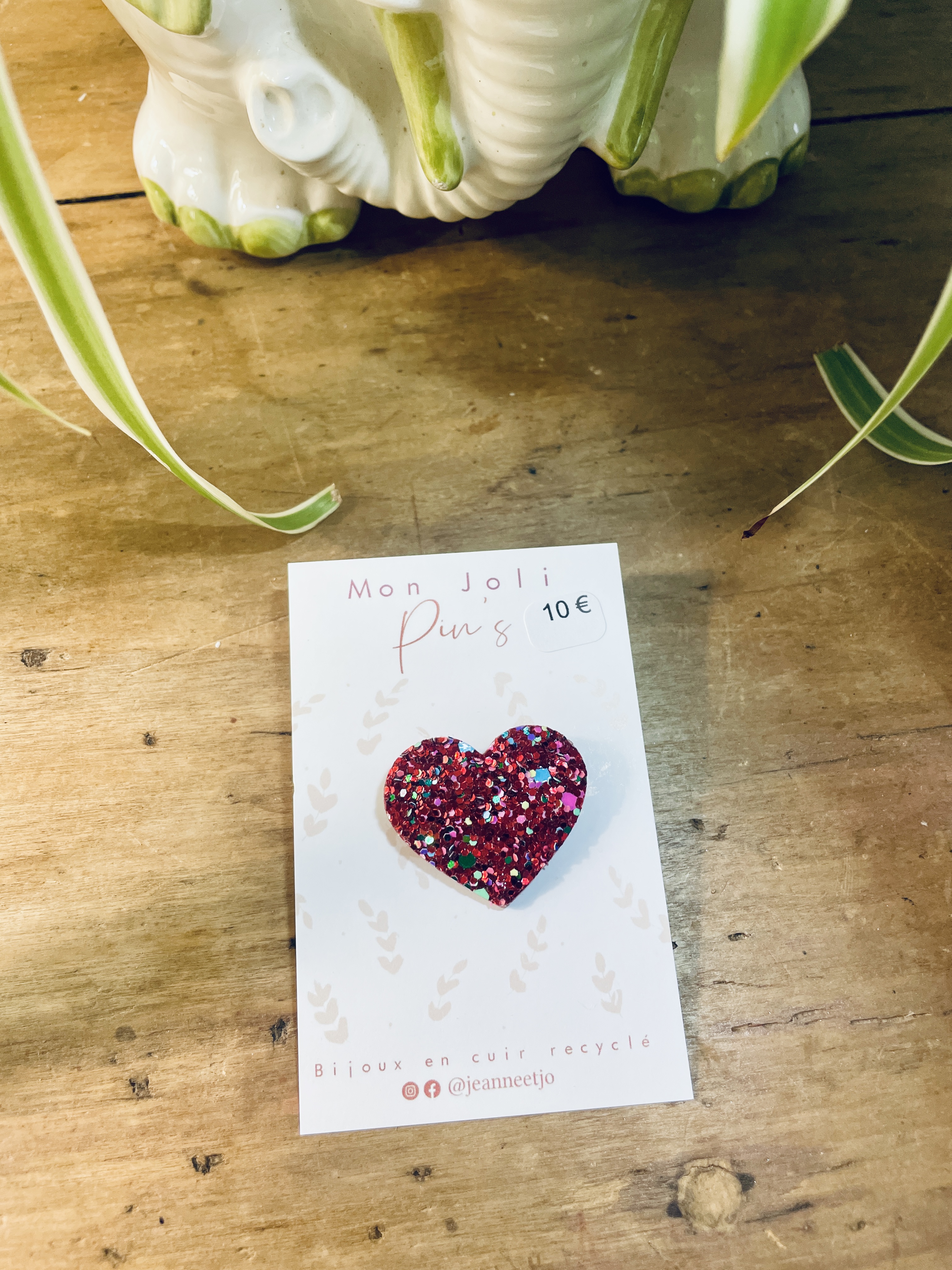 pin's, broche, bijoux, cuir, fait main, créatrice française, made in france, idée cadeau, boutique nantaise, boutique de créateurs, fête des mères, kapsule éphémère