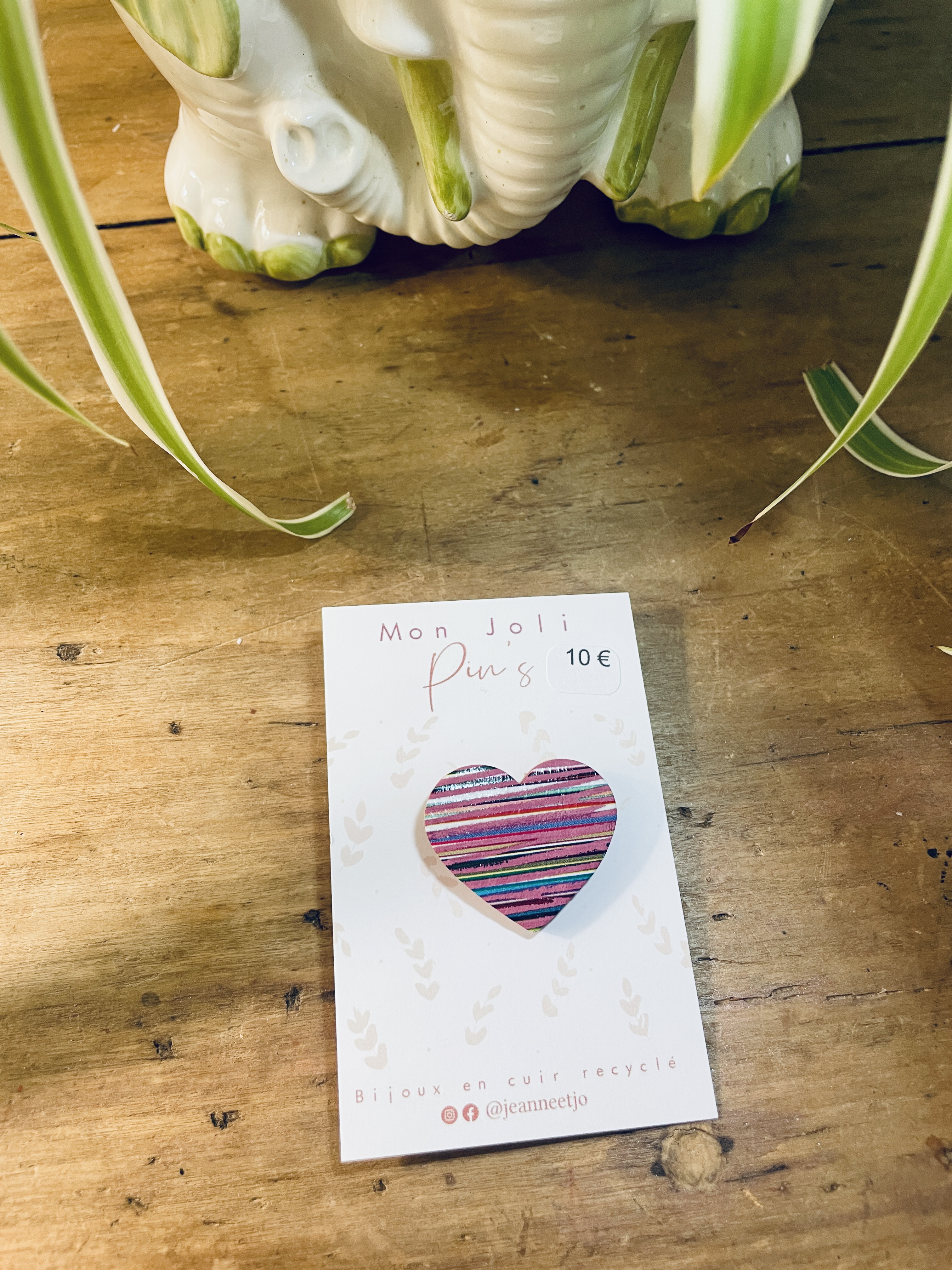 pin's, broche, bijoux, cuir, fait main, créatrice française, made in france, idée cadeau, boutique nantaise, boutique de créateurs, fête des mères, kapsule éphémère