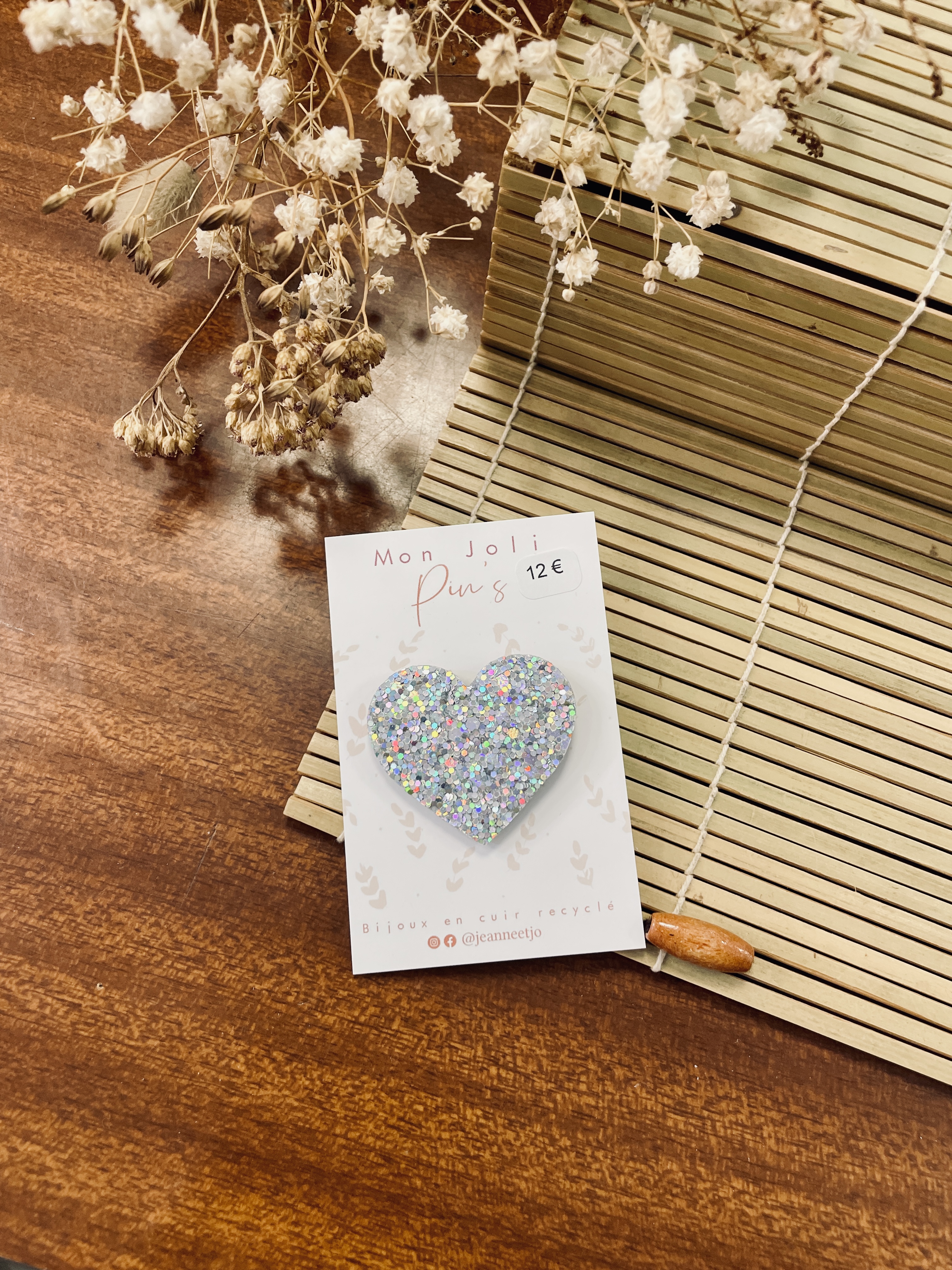 pin's, broche, bijoux, cuir, fait main, créatrice française, made in france, idée cadeau, boutique nantaise, boutique de créateurs, kapsule éphémère