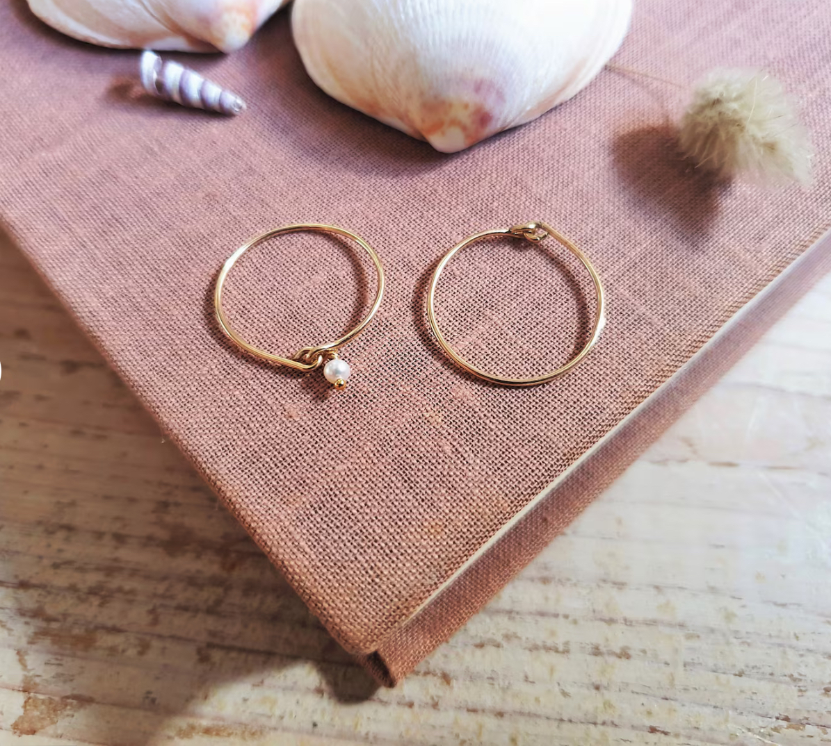 bijoux, boucles d'oreilles, bracelet, collier, goldfilled, plaqué or, pierre naturelle, créatrice, made in france, fabrication locale, idée cadeau, fête des mères