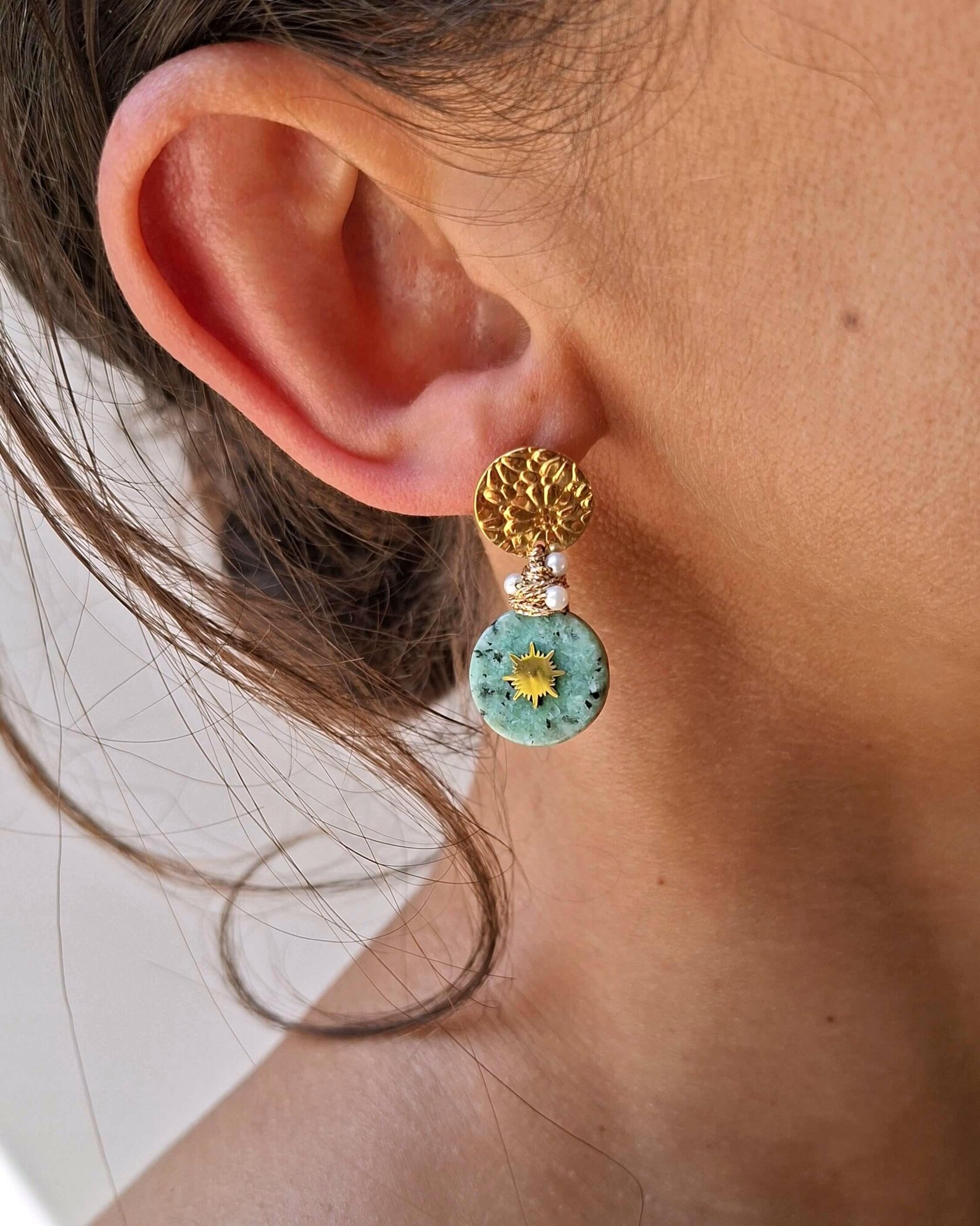 boucles d'oreilles, bijoux, pierres naturelles, goldfilled, acier inoxydable, fait main, créatrice française, made in france, idée cadeau, boutique nantaise, kapsule éphémère