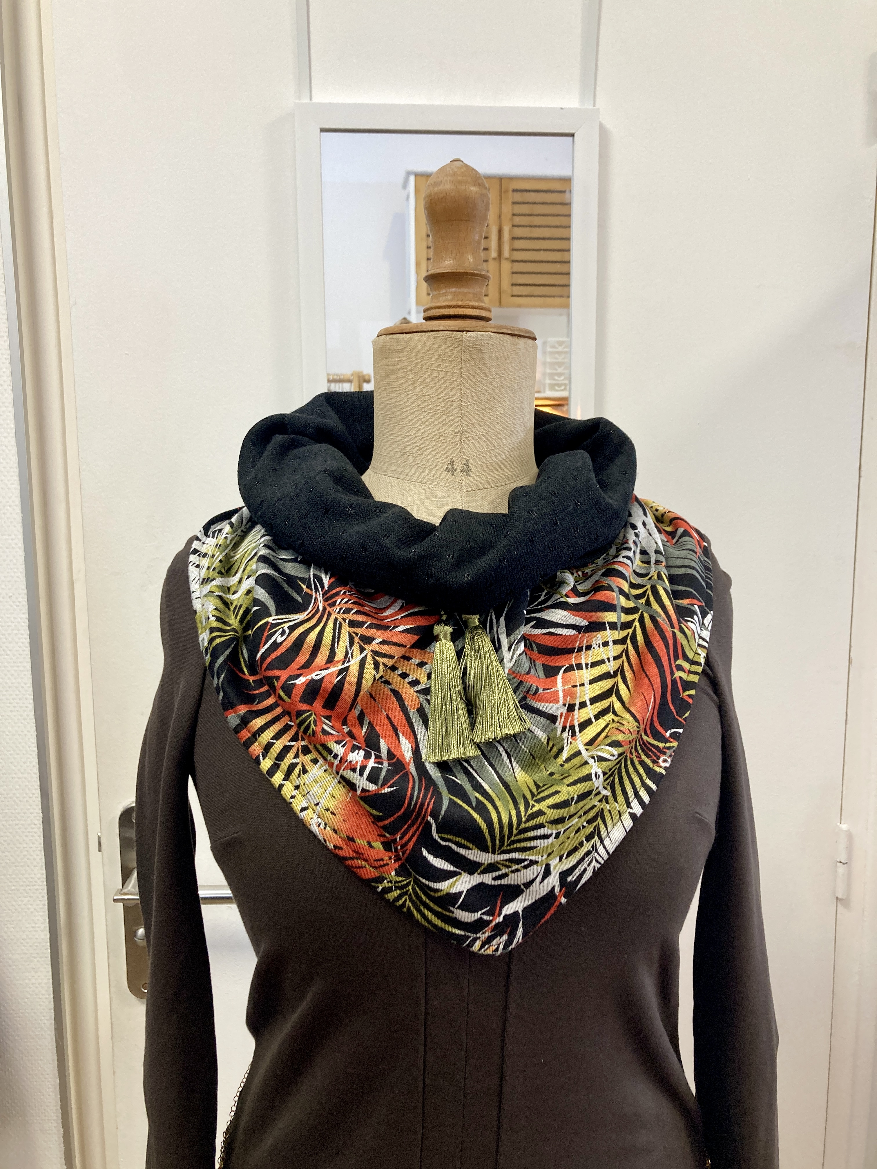 chèche, écharpe, foulard, gant, mitaine, fait main, créatrice française, made in france, idée cadeau, cadeau de noël, boutique de créateurs, boutique nantaise, kapsule éphémère