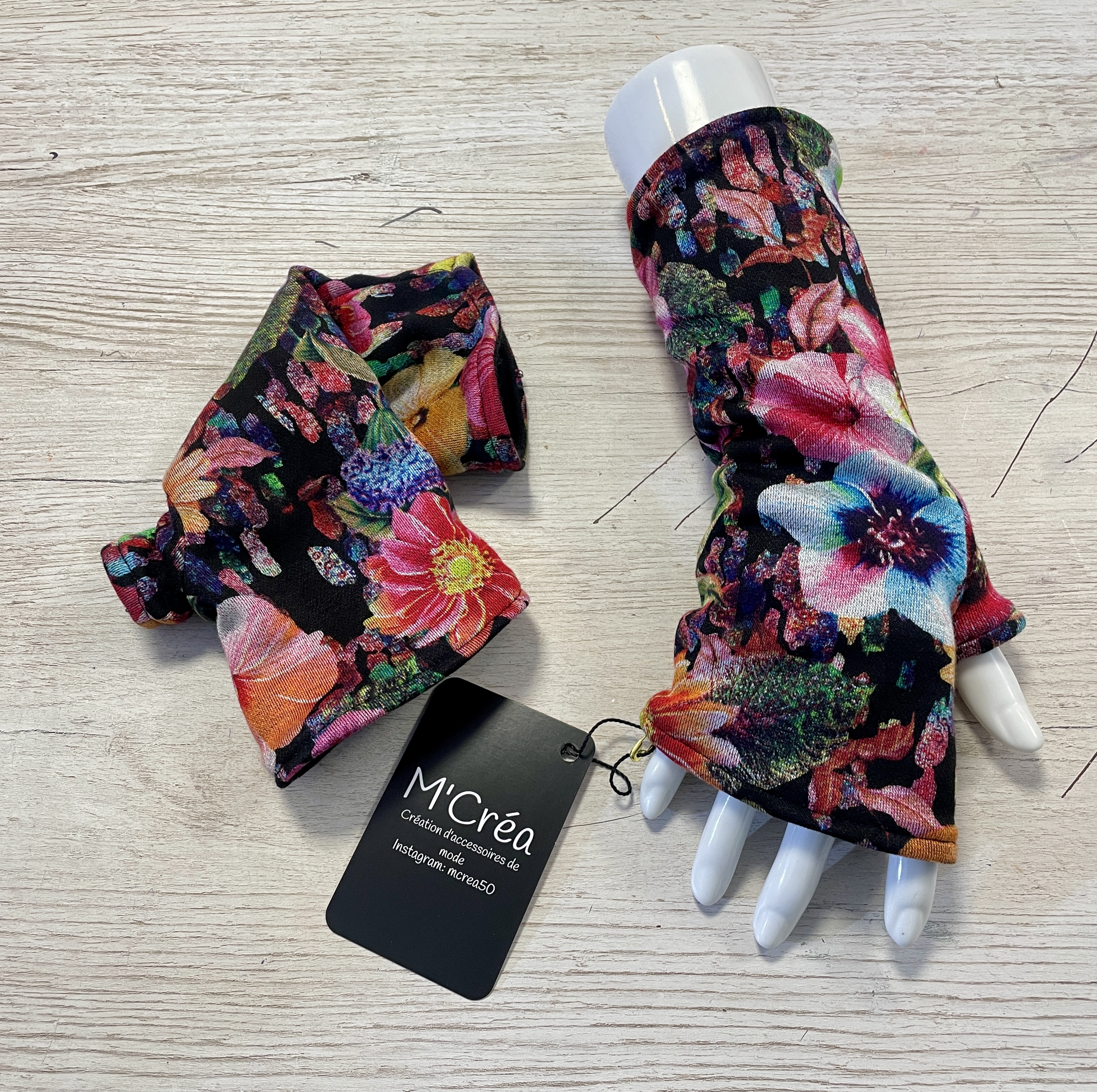 chèche, écharpe, foulard, gant, mitaine, fait main, créatrice française, made in france, idée cadeau, cadeau de noël, boutique de créateurs, boutique nantaise, kapsule éphémère