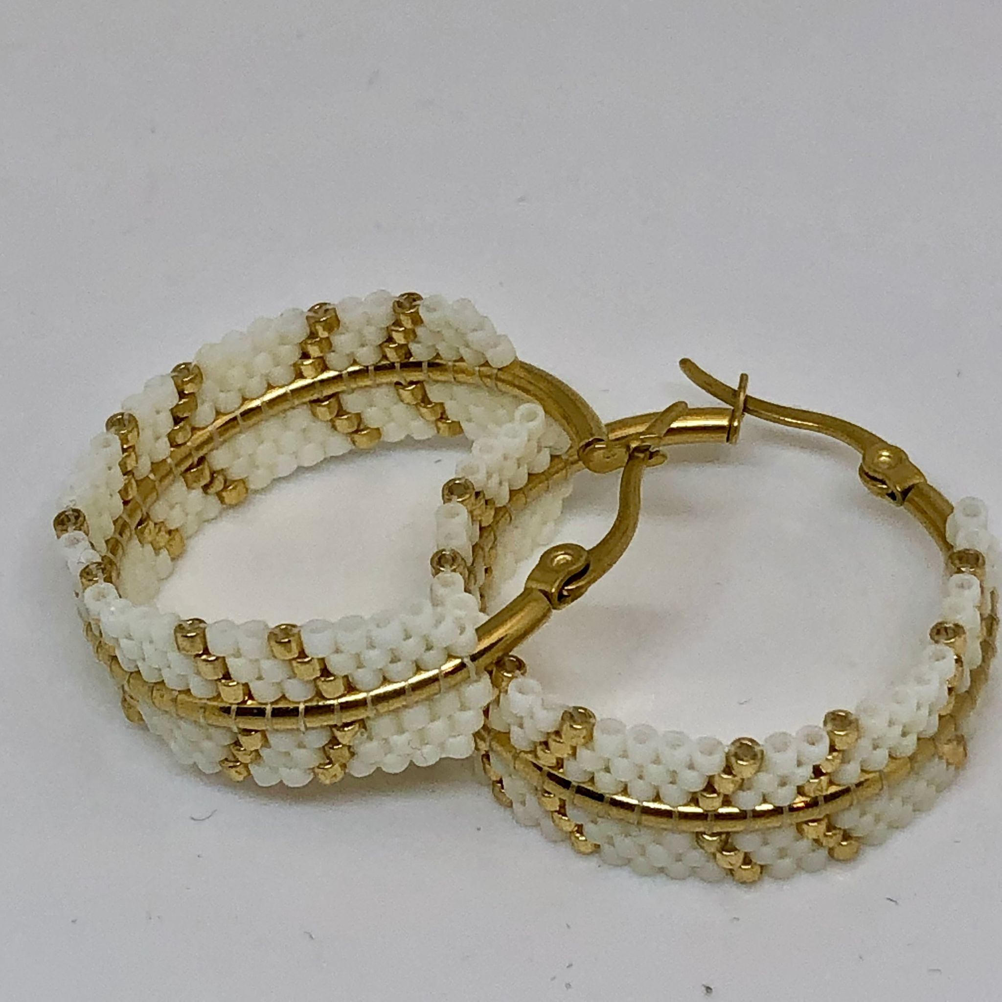 bracelet, bijoux, perles, miyuki, fait main, idée cadeau, créatrice, made in france, fabrication locale, boutique de créateurs, nantes, kapsule éphémère, cadeau de noêl