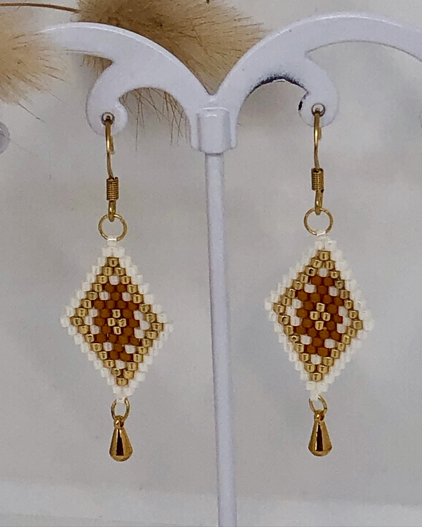 bracelet, bijoux, perles, miyuki, fait main, idée cadeau, créatrice, made in france, fabrication locale, boutique de créateurs, nantes, kapsule éphémère, cadeau de noêl