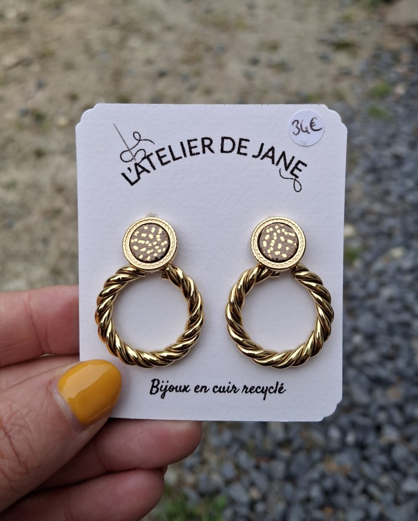 créoles, boucles d'oreilles, bijoux, cuir, créatrice, made in france, fait main, idée cadeau, boutique de créateurs, boutique nantaise, nantes, kapsule éphémère