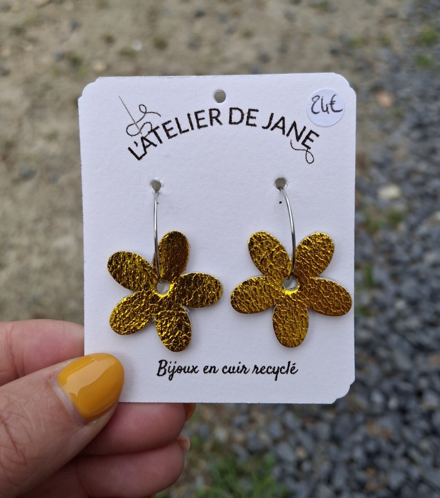 créoles, boucles d'oreilles, bijoux, cuir, créatrice, made in france, fait main, idée cadeau, boutique de créateurs, boutique nantaise, nantes, kapsule éphémère