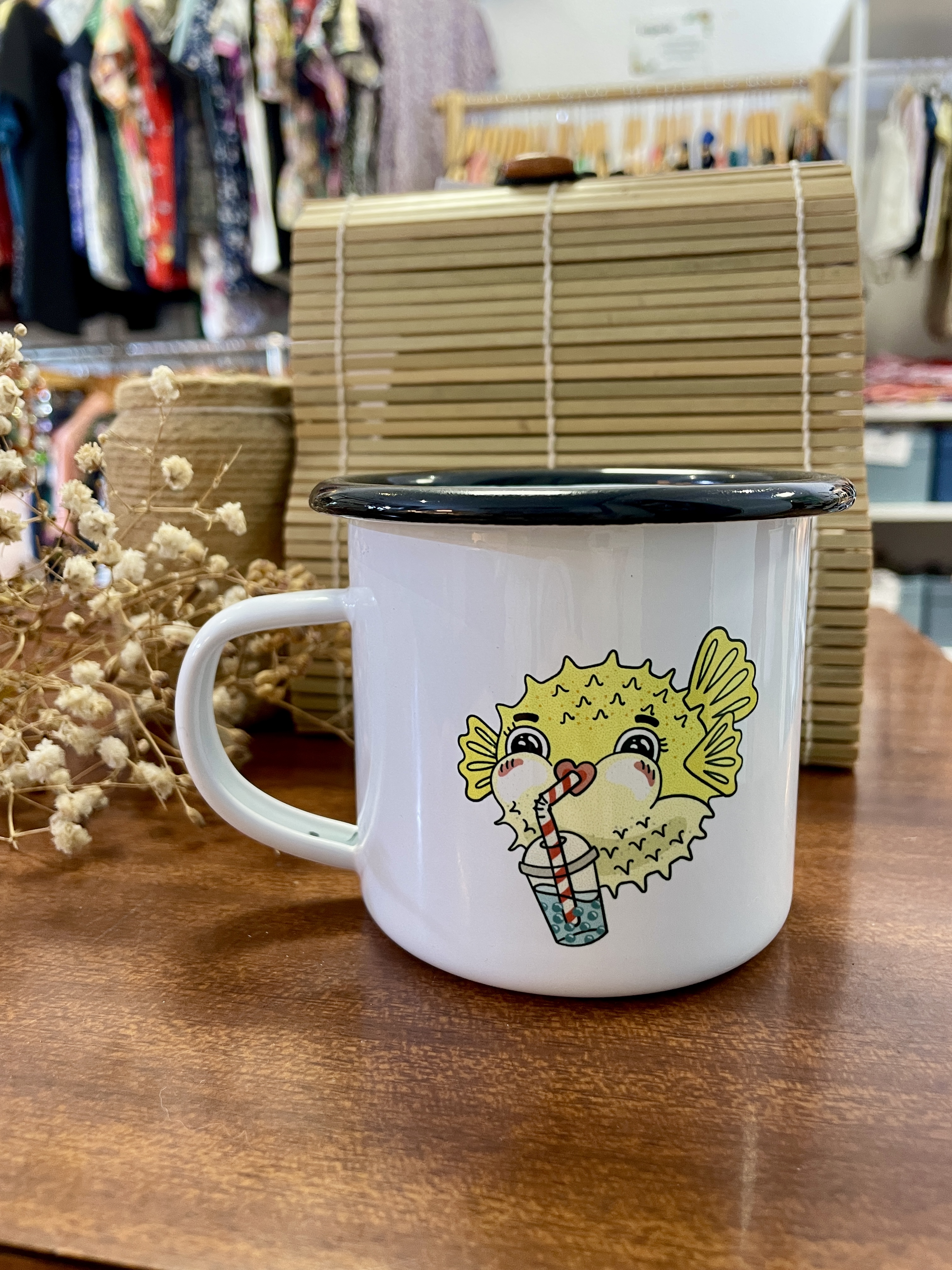 mug, timbale, badge, sac vrac, accessoires, zero déchet, fait main, kawaï, idée cadeau, création française, boutique nantaise, kapsule éphémère