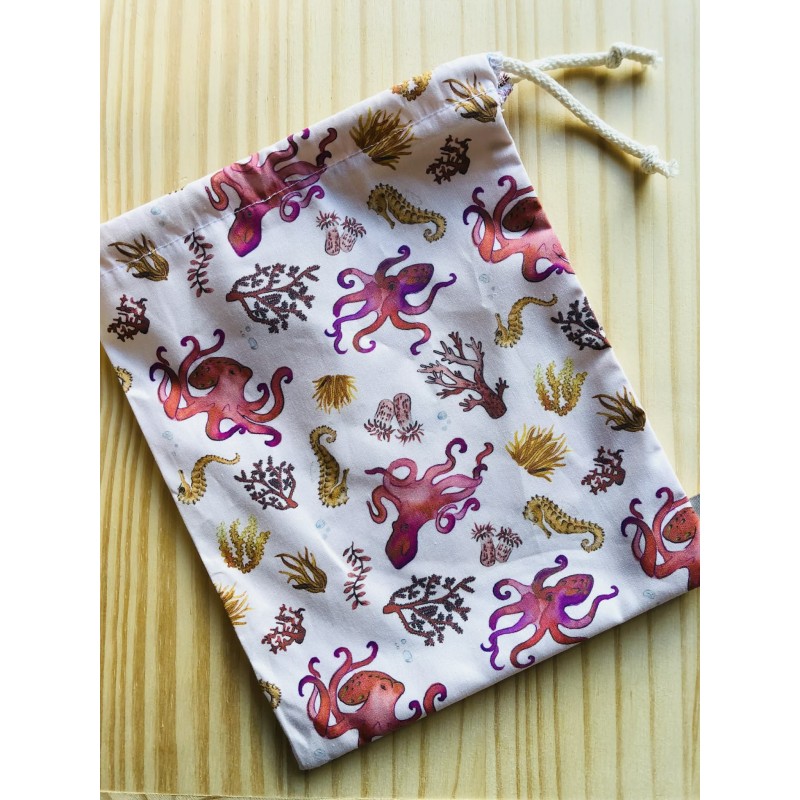 mug, timbale, badge, sac vrac, accessoires, zero déchet, fait main, kawaï, idée cadeau, création française, boutique nantaise, kapsule éphémère