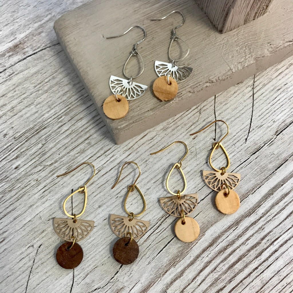 boucles d'oreilles, bijoux, bois, acier inoxydable, fait main, recyclage, créatrice, fabrication locale, idée cadeau, made in France