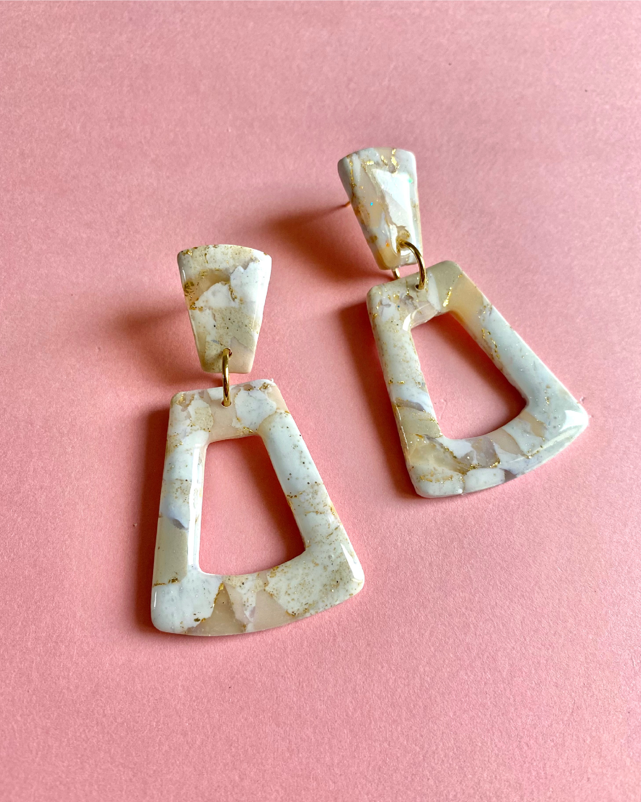 boucles d'oreilles, bijoux, pâte polymère, acier inoxydable, créatrice française, fabrication locale, éthique, idée cadeau, boutique de créateurs, boutique nantaise, kapsule éphémère