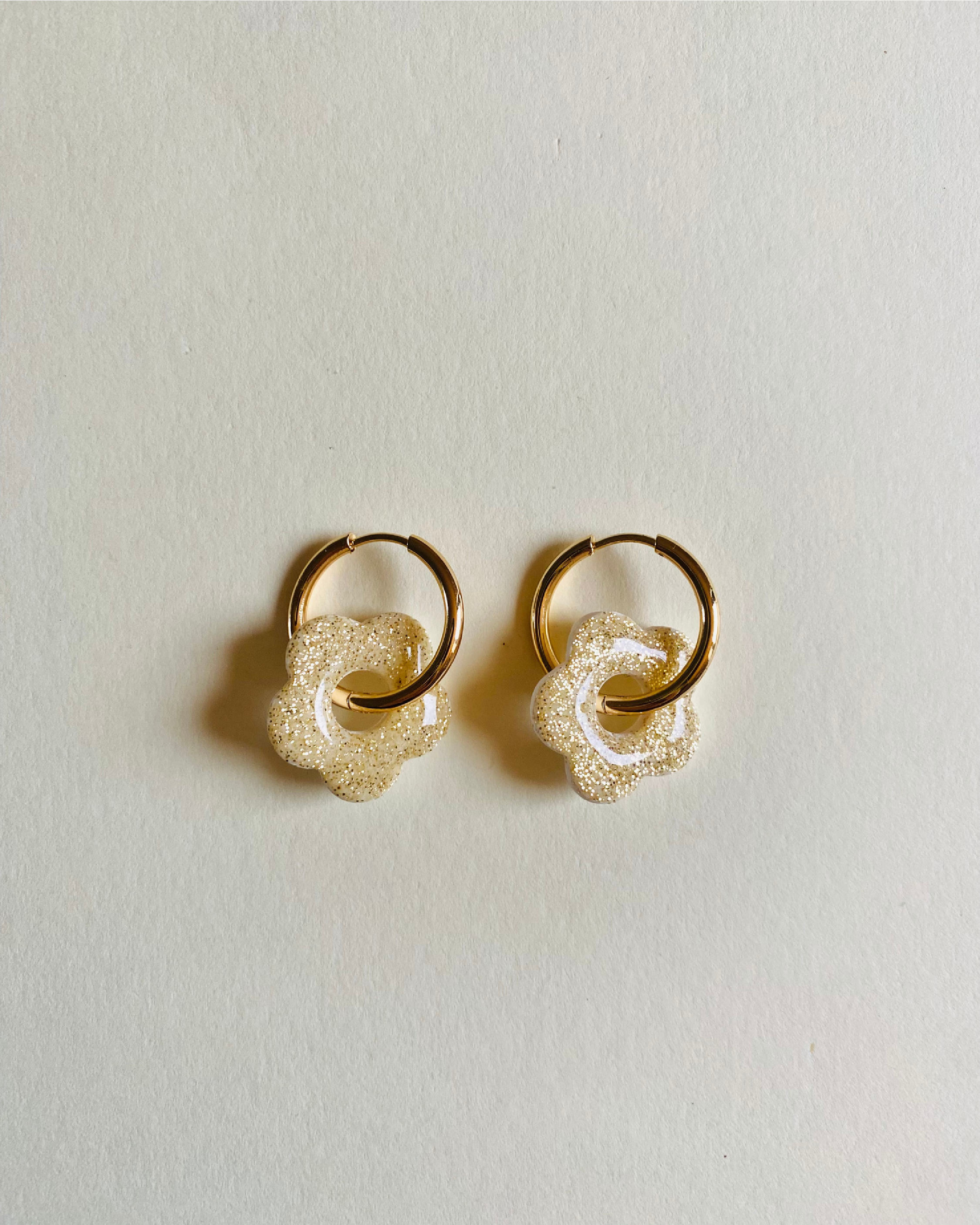 boucles d'oreilles, bijoux, pâte polymère, acier inoxydable, créatrice française, fabrication locale, éthique, idée cadeau, boutique de créateurs, boutique nantaise, kapsule éphémère