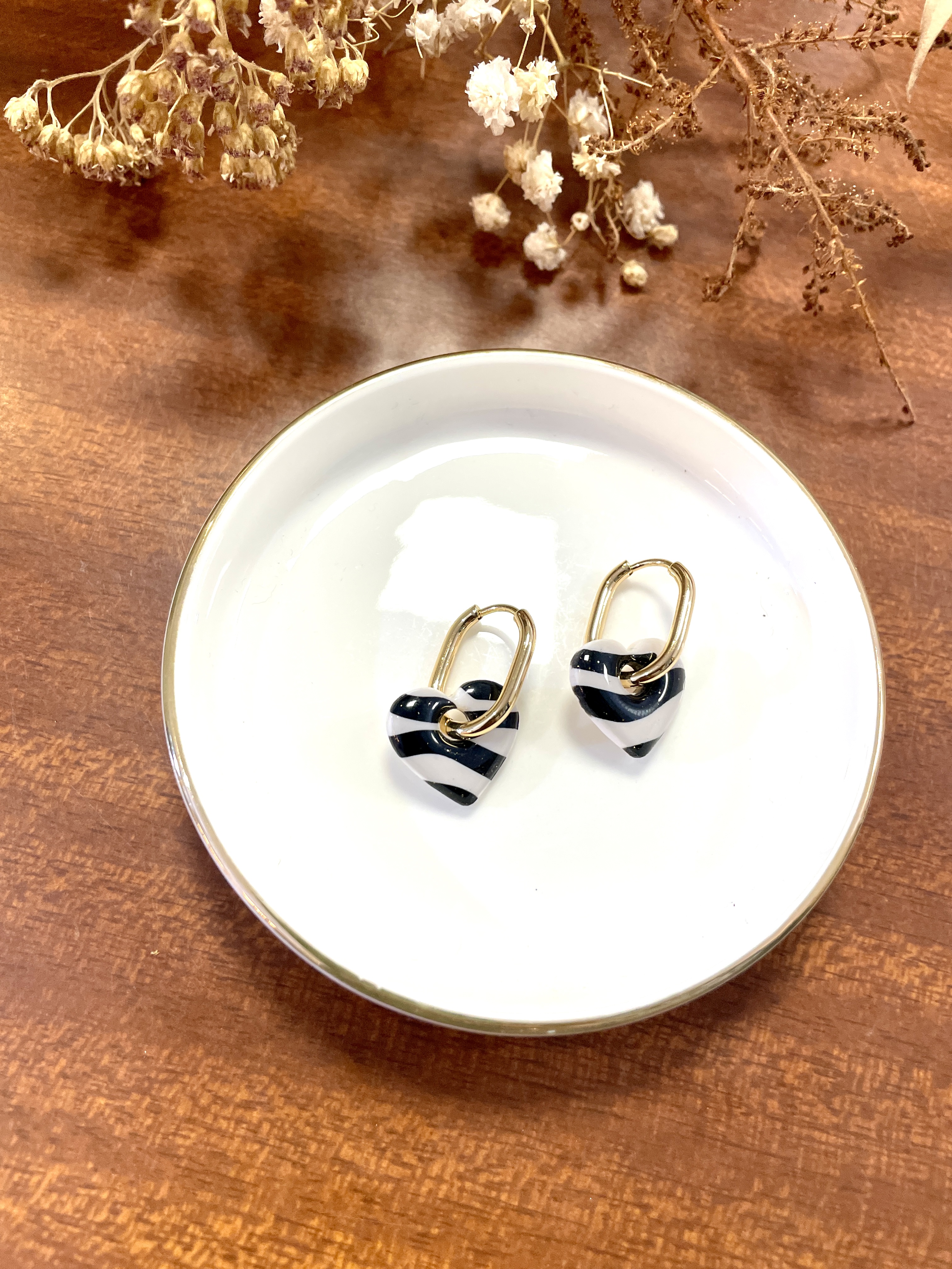 boucles d'oreilles, bijoux, pâte polymère, acier inoxydable, créatrice française, fabrication locale, éthique, idée cadeau, boutique de créateurs, boutique nantaise, kapsule éphémère