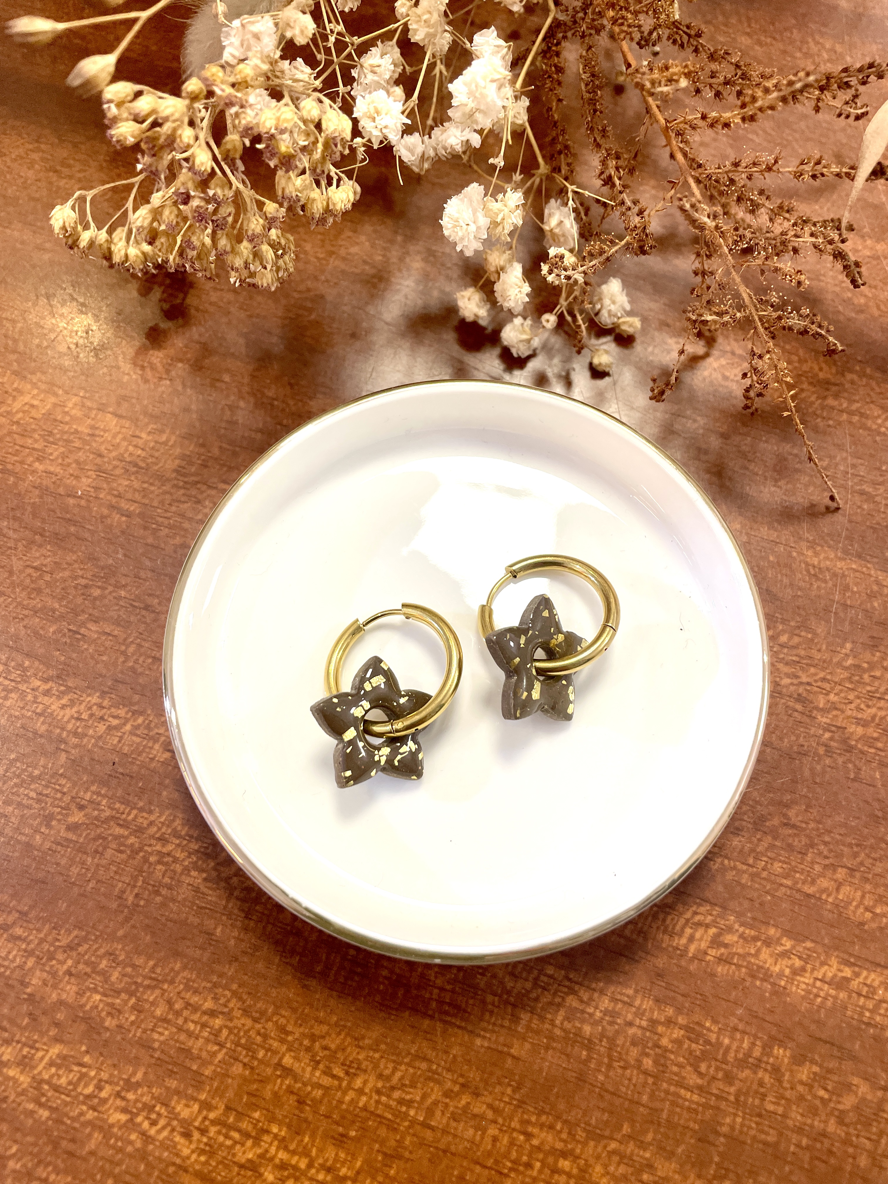 boucles d'oreilles, bijoux, pâte polymère, acier inoxydable, créatrice française, fabrication locale, éthique, idée cadeau, boutique de créateurs, boutique nantaise, kapsule éphémère