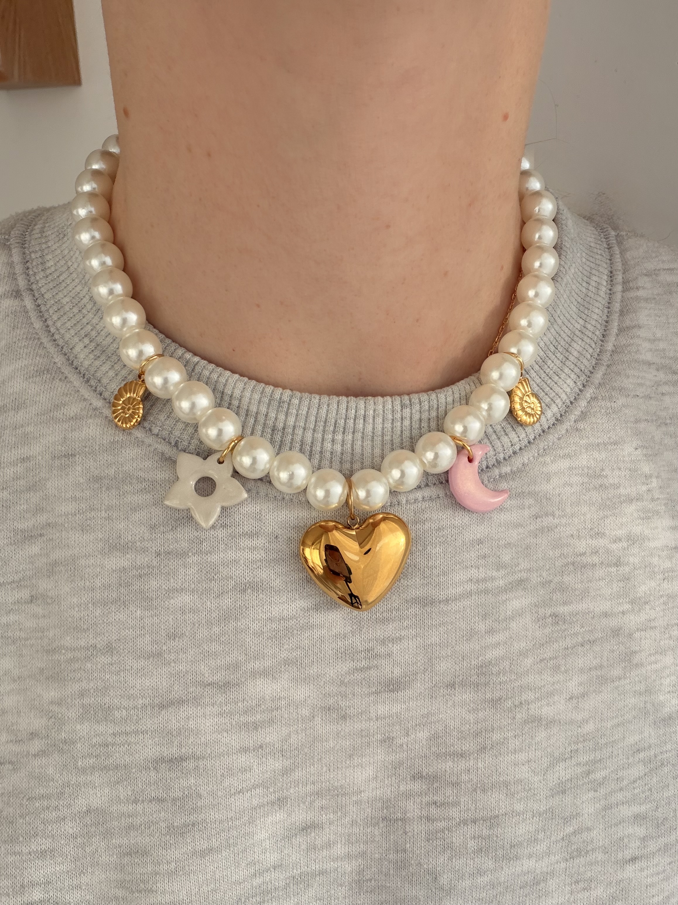 boucles d'oreilles, bijoux, pâte polymère, acier inoxydable, créatrice française, fabrication locale, éthique, idée cadeau, boutique de créateurs, boutique nantaise, kapsule éphémère