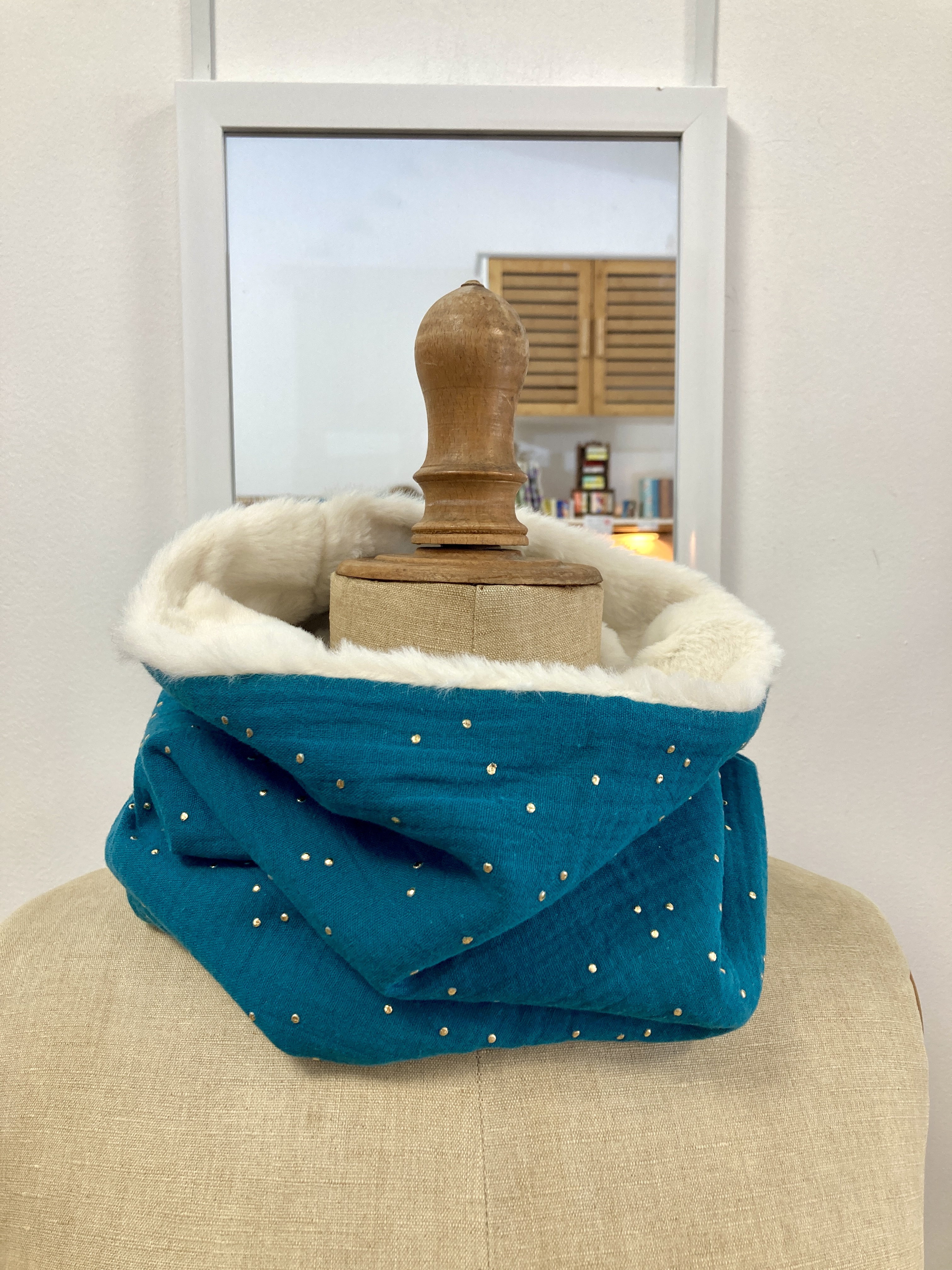 foulard, chèche, écharpe, snood, accessoires, fait main, modèle unique, créatrice française, made in france, local, éthique, idée cadeau, boutique de créateurs, boutique nantaise, kapsule éphémère