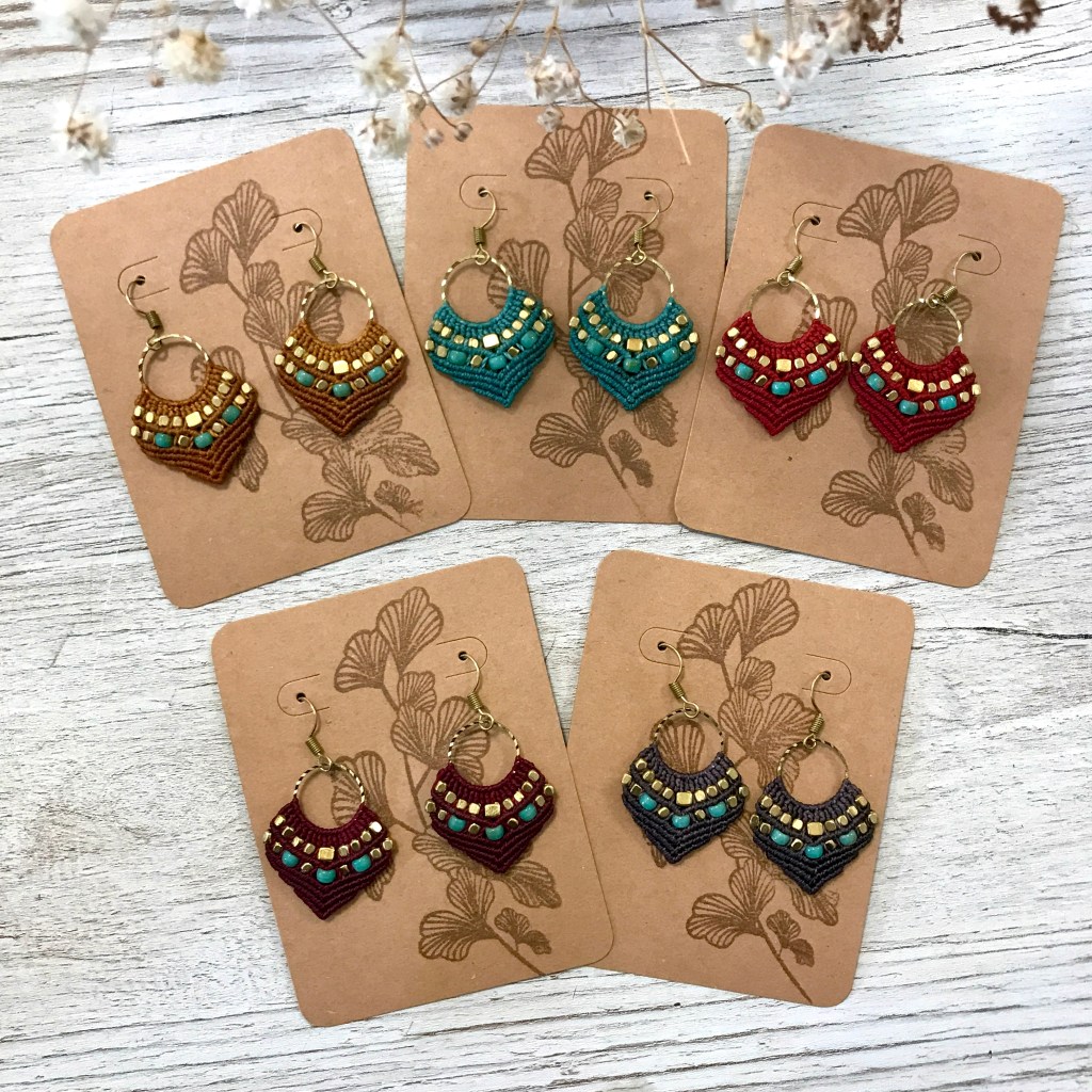 boucles d'oreilles, micromacramé, fait main, tissage, créatrice, idée cadeau, cadeau noël, bijoux, made in france, fabrication locale