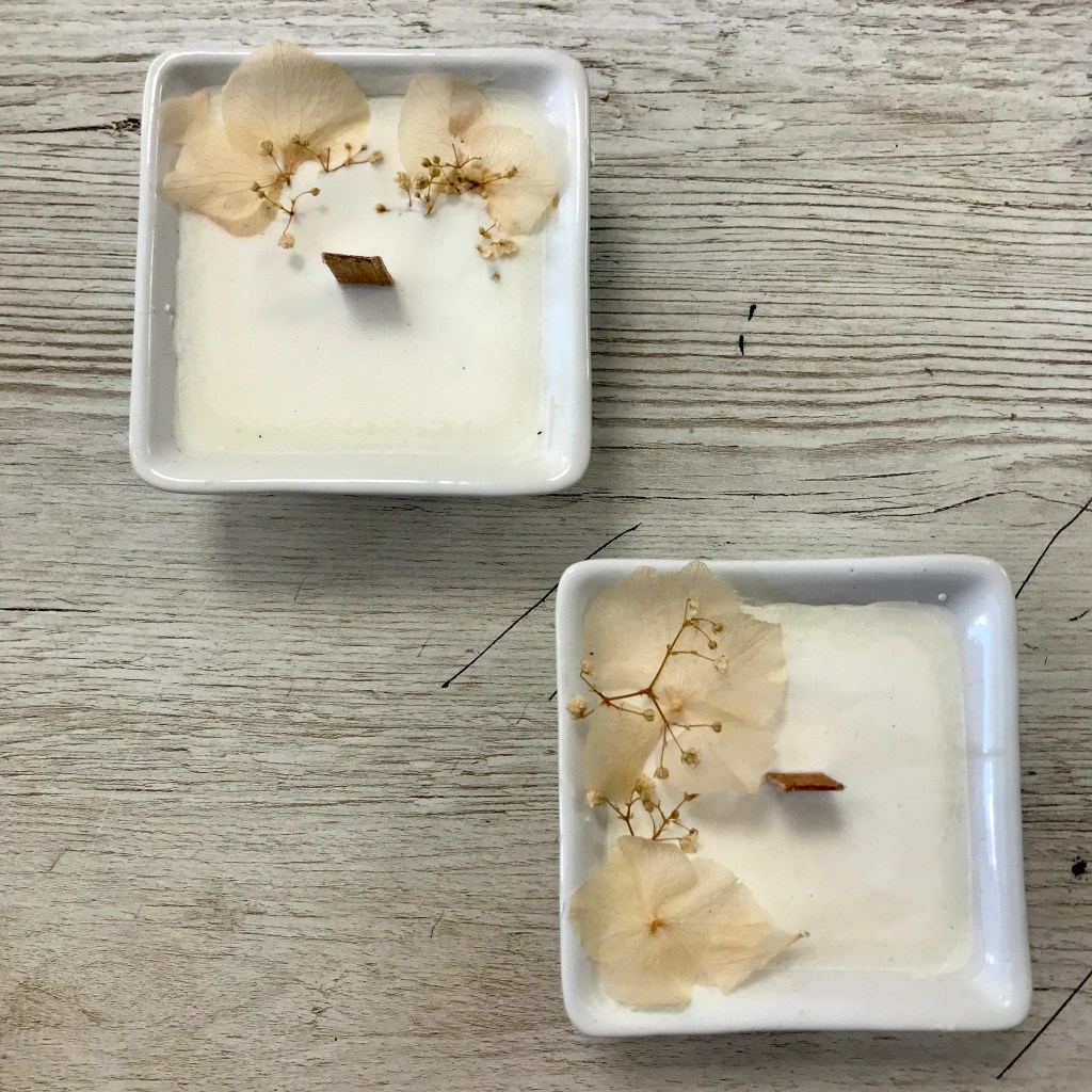 bougie parfumée, fleurs séchées, déco, senteur, fait main, upcylcing, idée cadeau, créatrice, fleuriste, made in france, local, cadeau noël