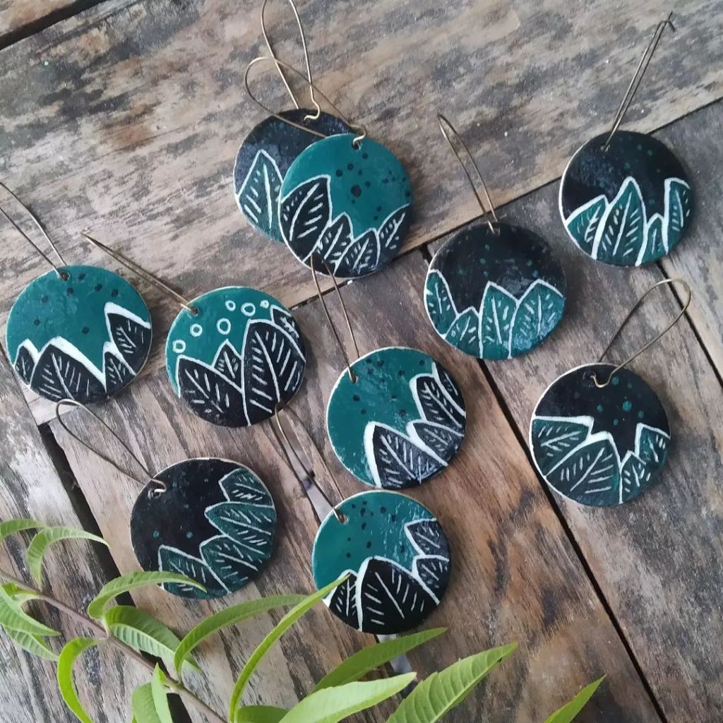 boucles d'oreilles, céramique, bijoux, porcelaine, peint à la main, fait main, créatrice, potière, fabrication locale, made in france, idée cadeau