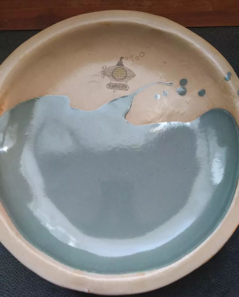 assiette, céramique, porcelaine, peint à la main, fait main, créatrice, potière, fabrication locale, made in france, idée cadeau