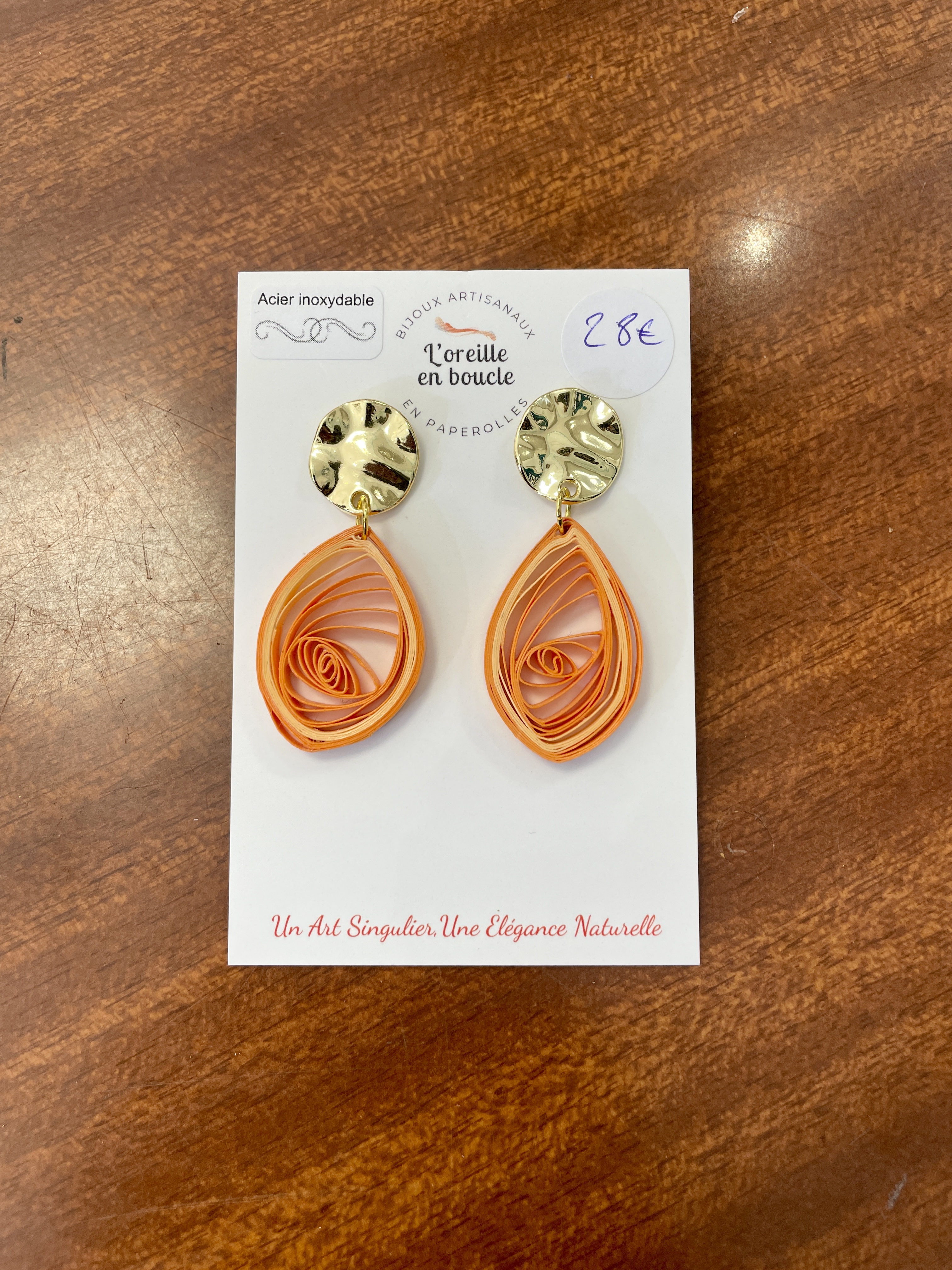 bijoux, boucles d'oreilles, paperolles, quilling, papier, fait main, modèle unique, créatrice, made in france, fabrication locale, idée cadeau, boutique de créateurs, kapsule éphémère