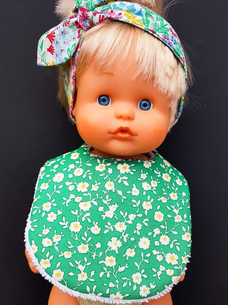 jouet, jeux enfants, vêtement poupée, fait main, idée cadeau, cadeau de noël, créatrice française, made in france, fabrication locale.