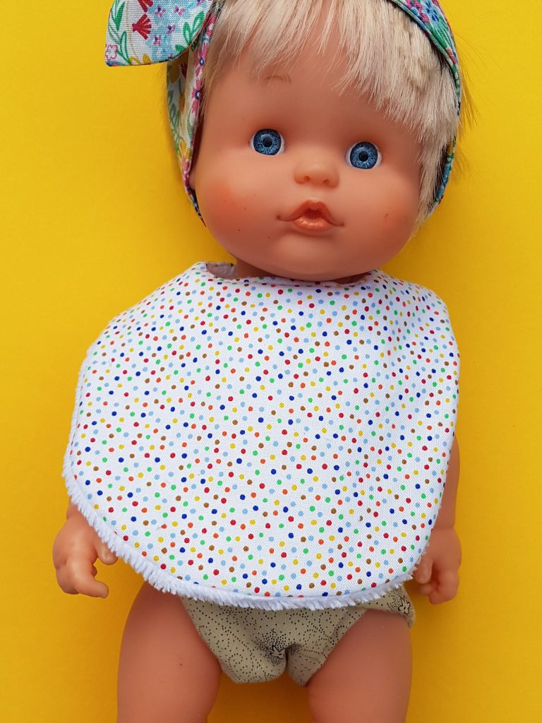 jouet, jeux enfants, vêtement poupée, fait main, idée cadeau, cadeau de noël, créatrice française, made in france, fabrication locale.