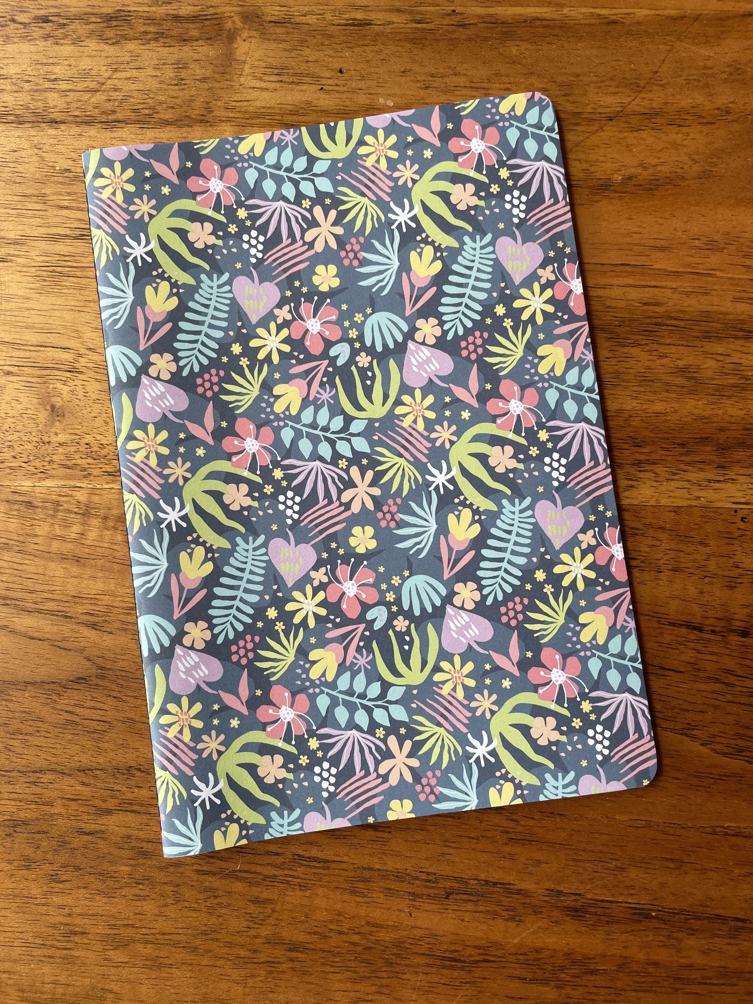 carnet, papeterie, fait main, créatrice, made in france, fabrication locale, idée cadeau, boutique de créateurs, kapsule éphémère