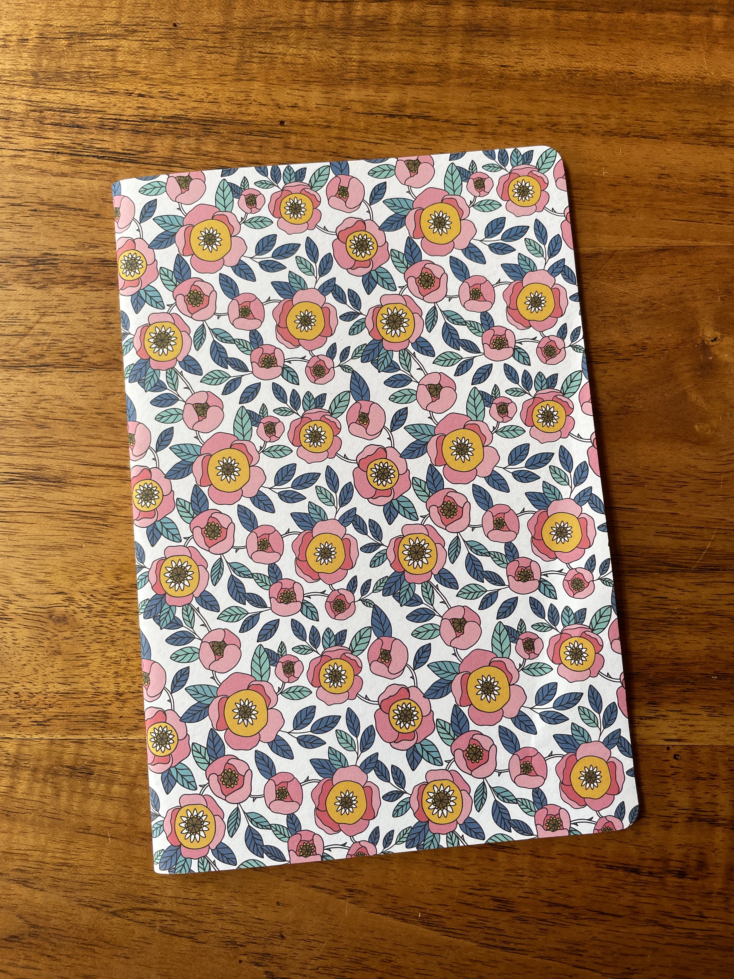 carnet, papeterie, fait main, créatrice, made in france, fabrication locale, idée cadeau, boutique de créateurs, kapsule éphémère