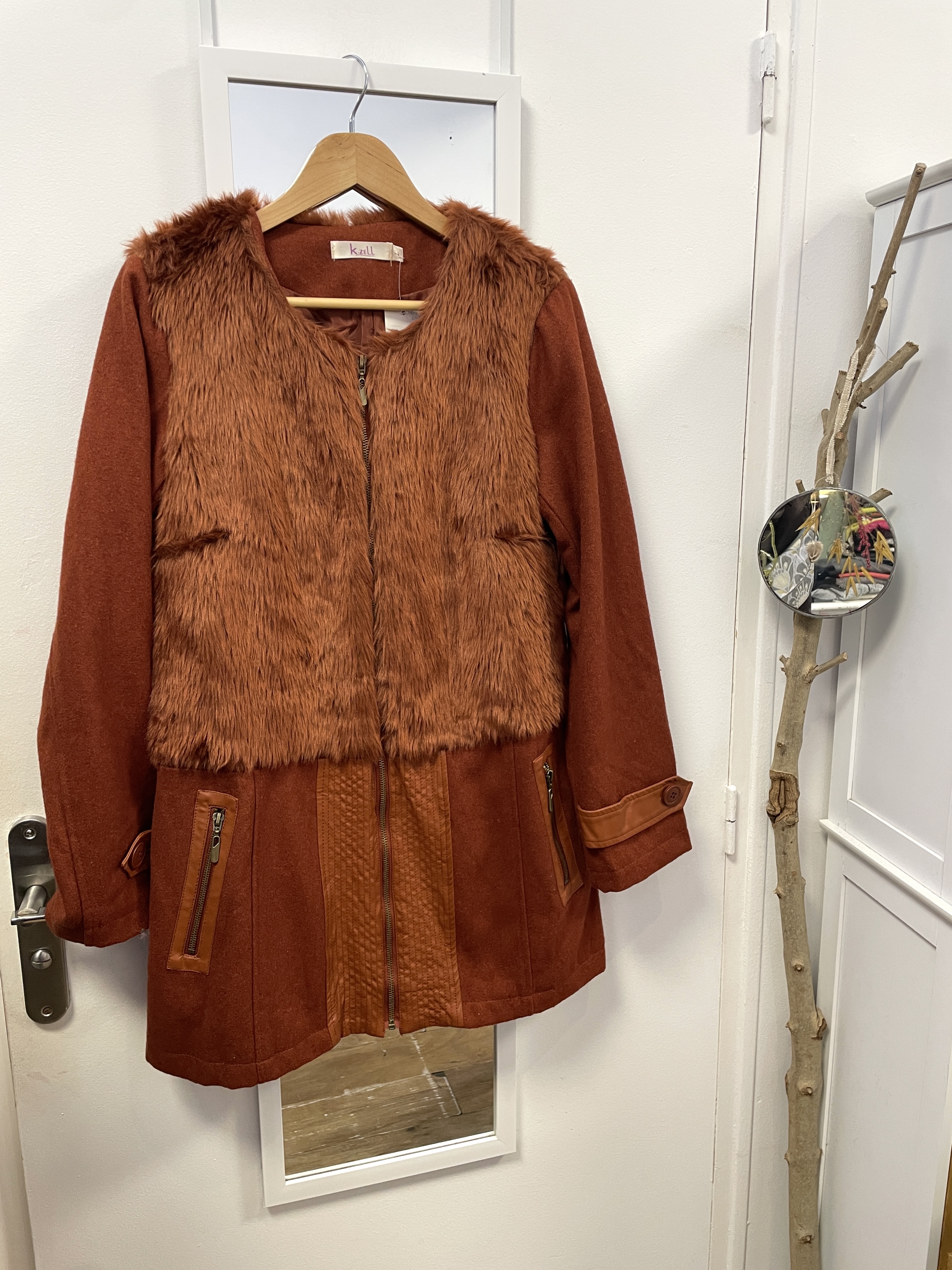 blouson, doudoune, manteau, seconde main, friperie vêtement d'occasion, mode, prêt à porter, hiver, k zell, laine