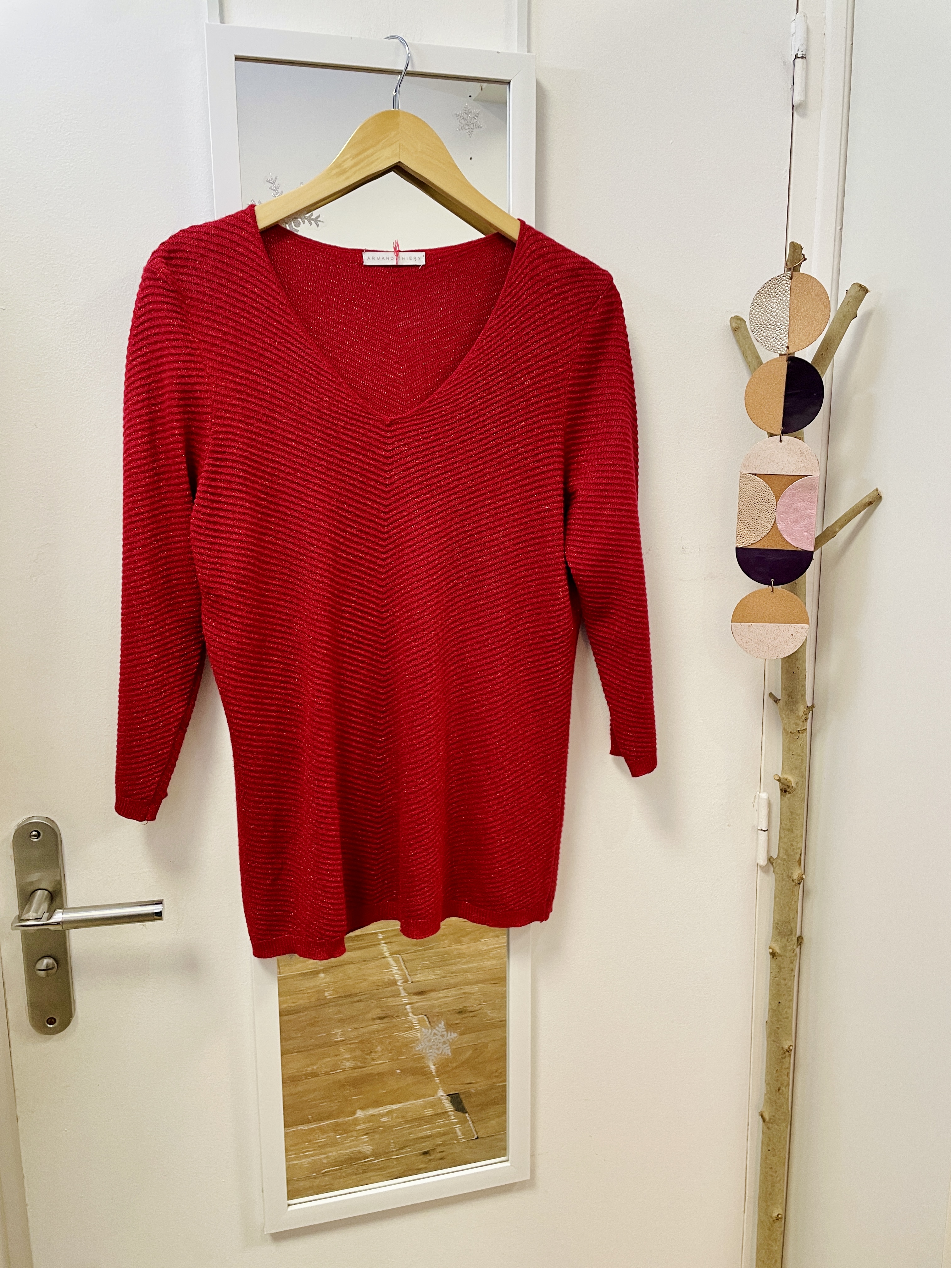 pull, hiver, seconde main, vêtement d'occasion, friperie, prêt à porter, mode durable, marque française, boutique nantaise, kapsule éphémère, armand thiery, pailleté