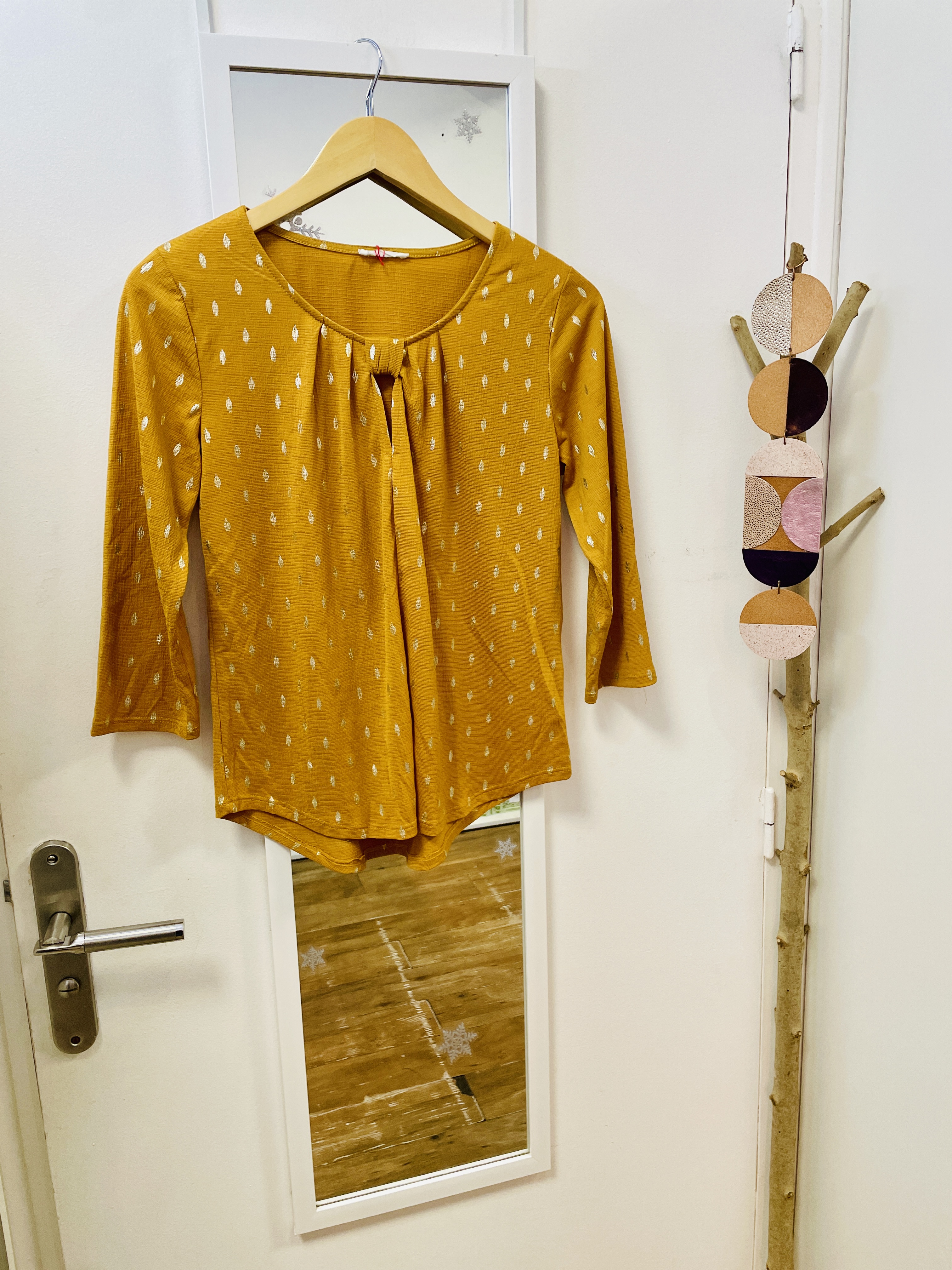 blouse, chemise, seconde main, friperie, vêtement d'occasion, mode durable, marque française, nantes, kapsule éphémère, cache cache