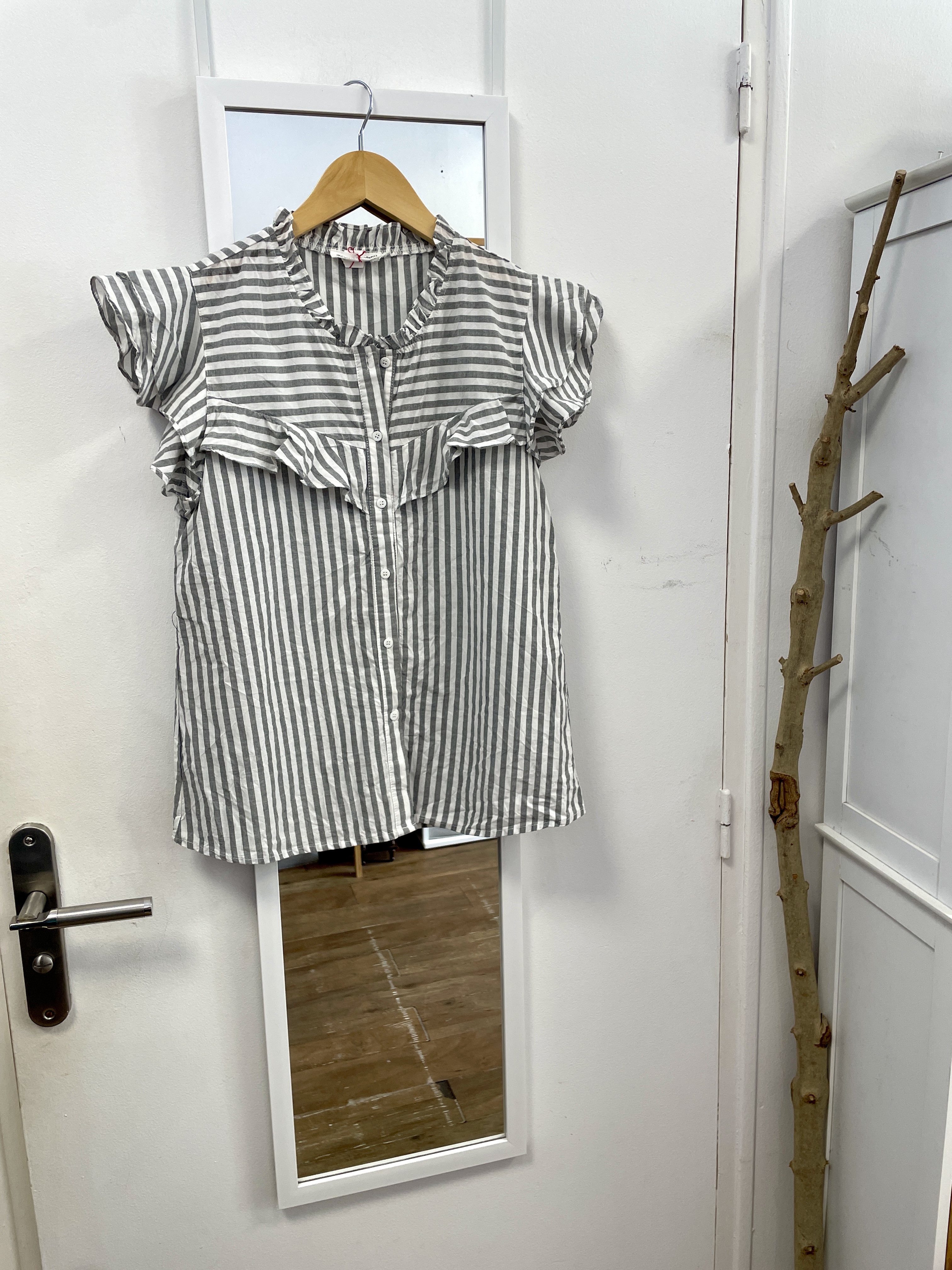 top, tee-shirt, débardeur, haut, prêt à porter, mode, vêtements, friperie, seconde main, ikoone & bianca