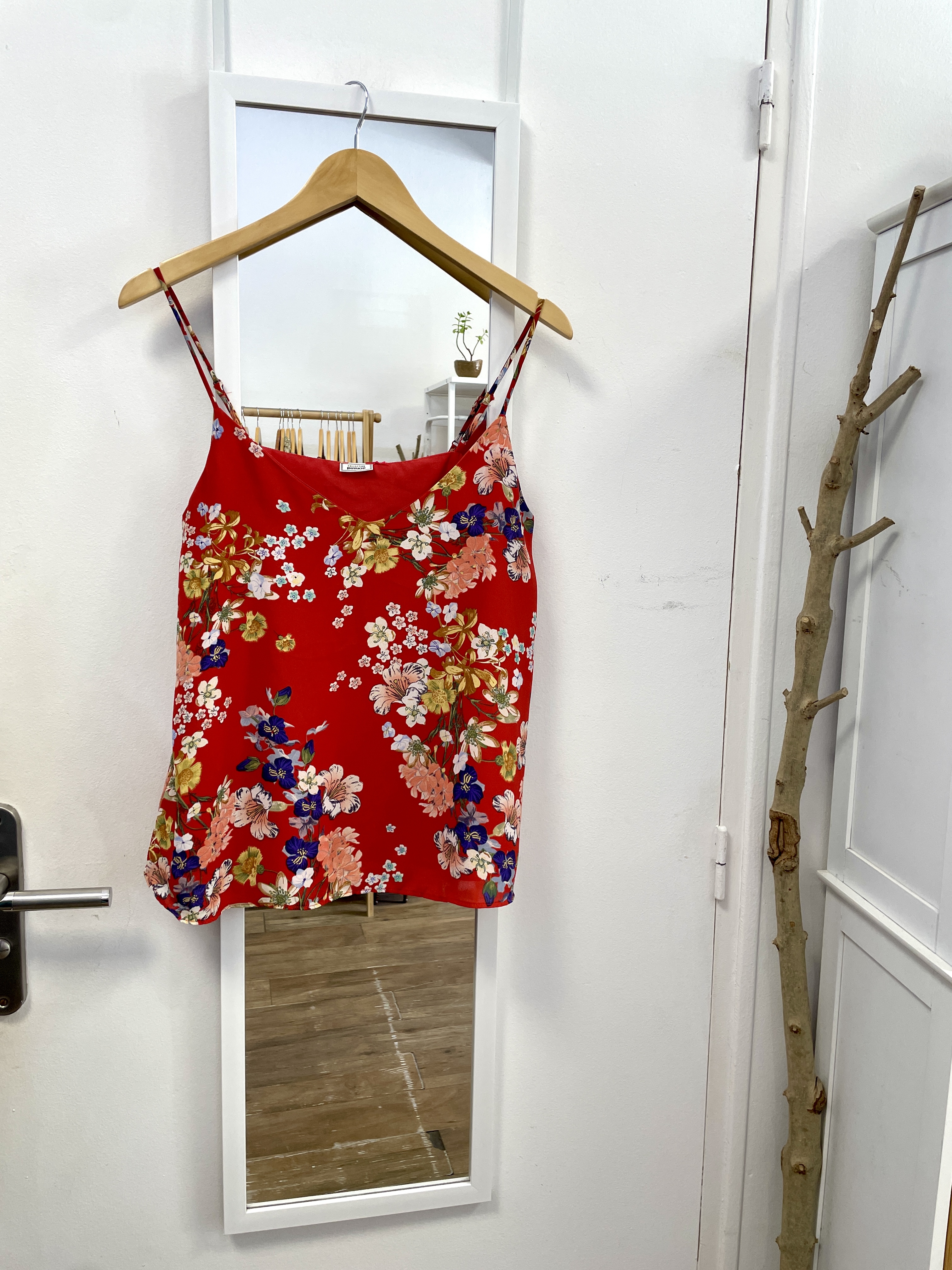 top, tee-shirt, débardeur, haut, prêt à porter, mode, vêtements, friperie, seconde main, pimkie